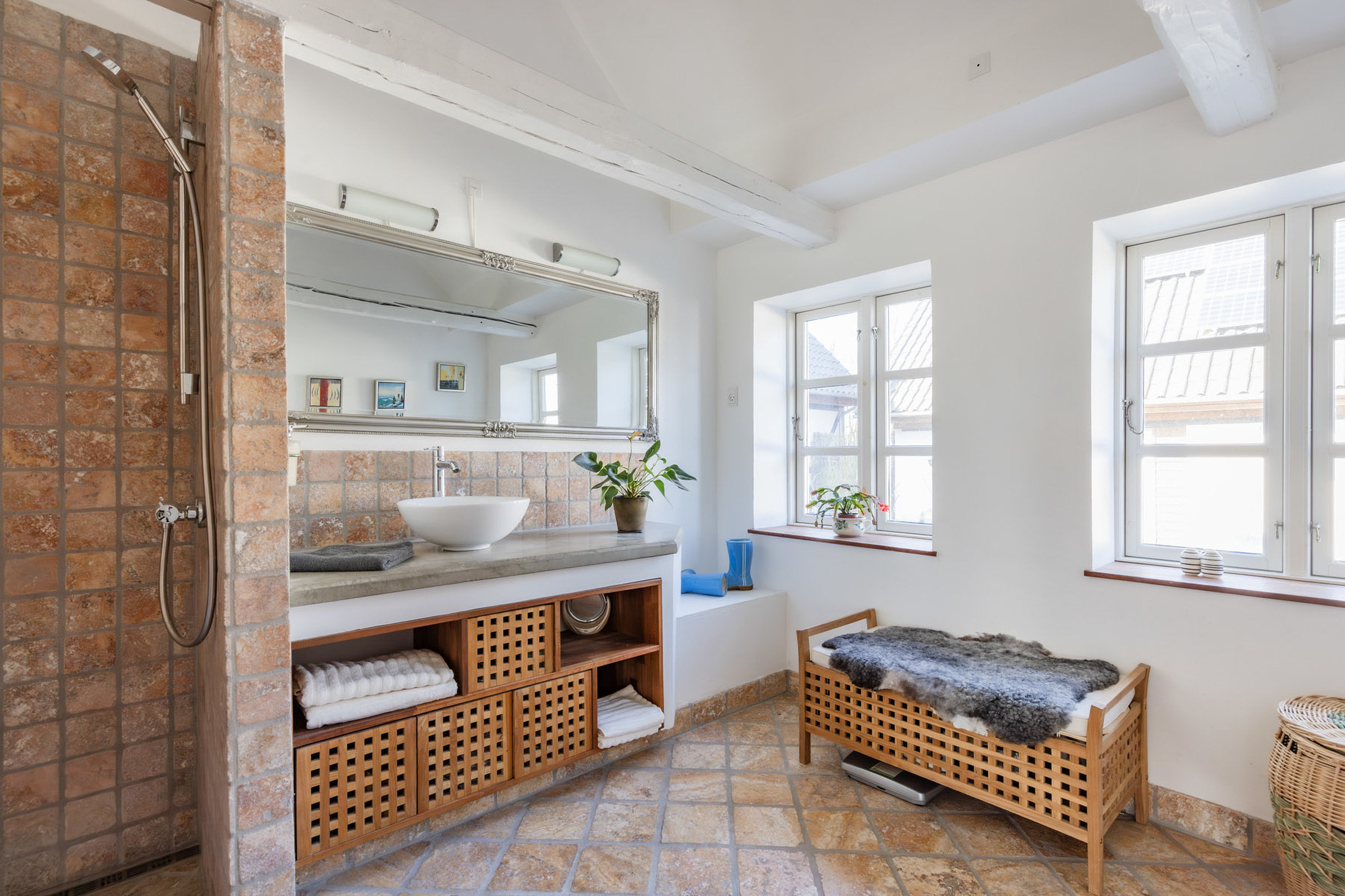 Fremhævet badeværelse billede i fuldskærmstilstand. Billede af Søbo 13, Bildsø, 4200 Slagelse