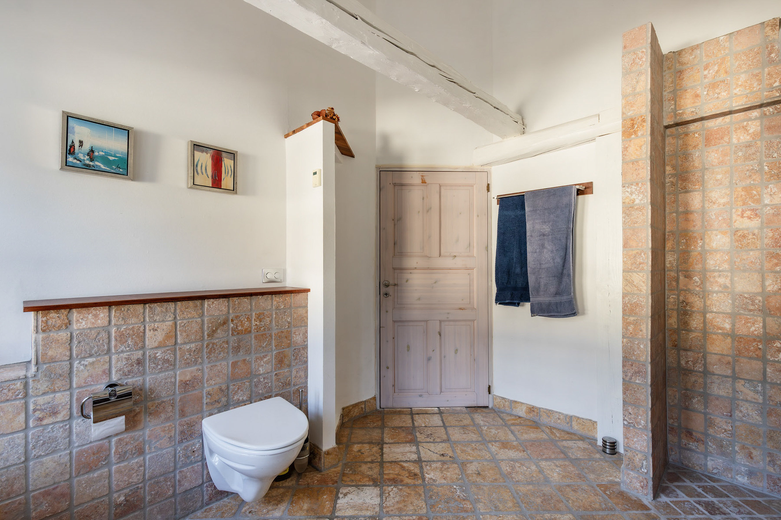 Fremhævet badeværelse billede i fuldskærmstilstand. Billede af Søbo 13, Bildsø, 4200 Slagelse