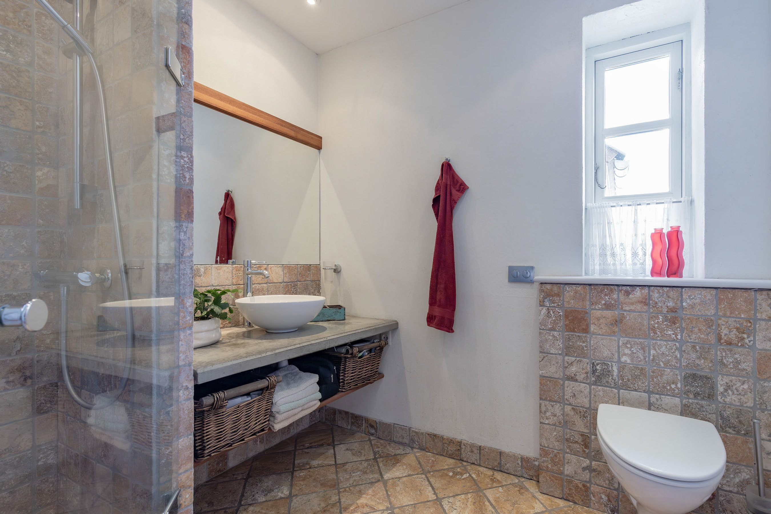 Fremhævet badeværelse billede i fuldskærmstilstand. Billede af Søbo 13, Bildsø, 4200 Slagelse