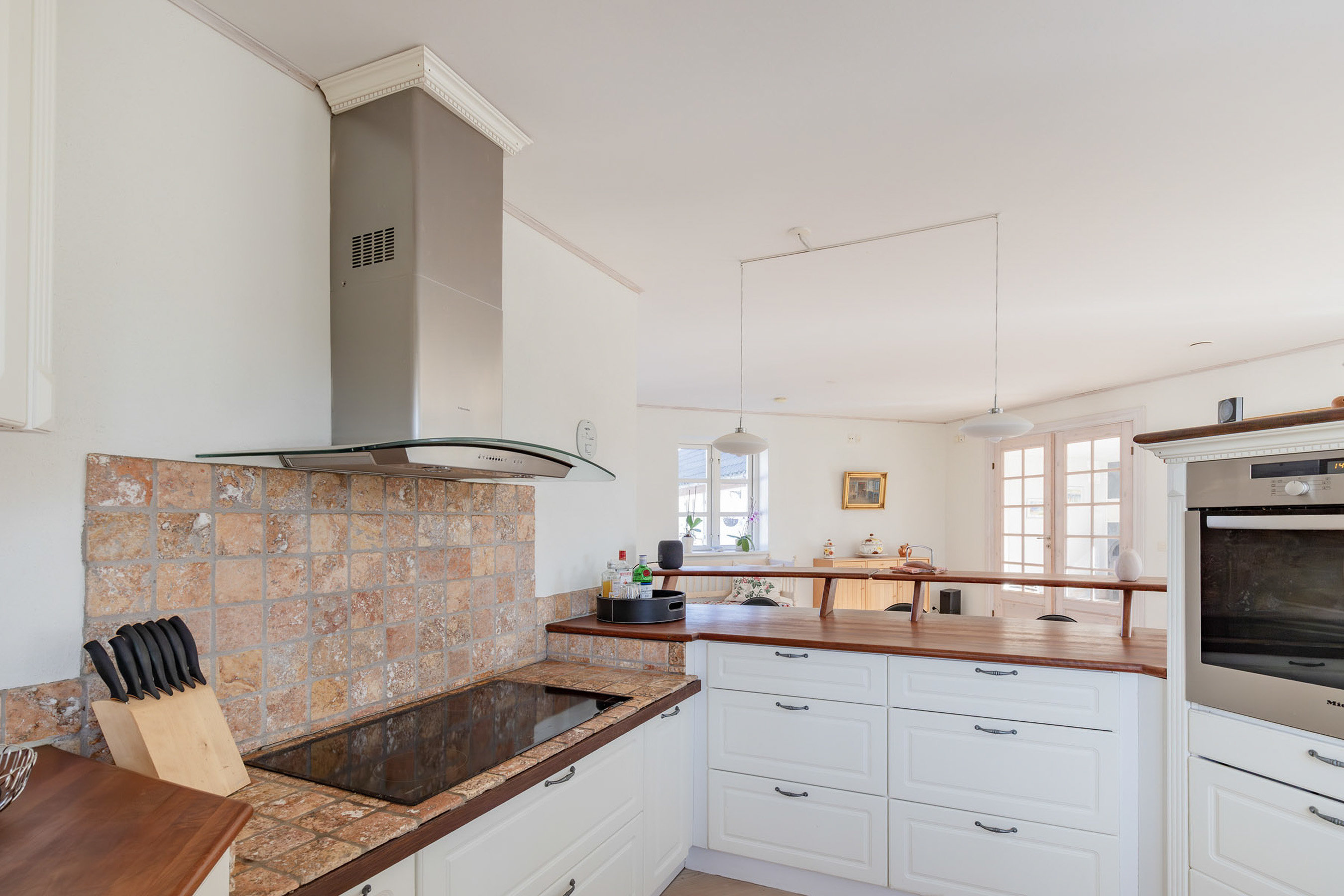 Fremhævet køkken billede i fuldskærmstilstand. Billede af Søbo 13, Bildsø, 4200 Slagelse