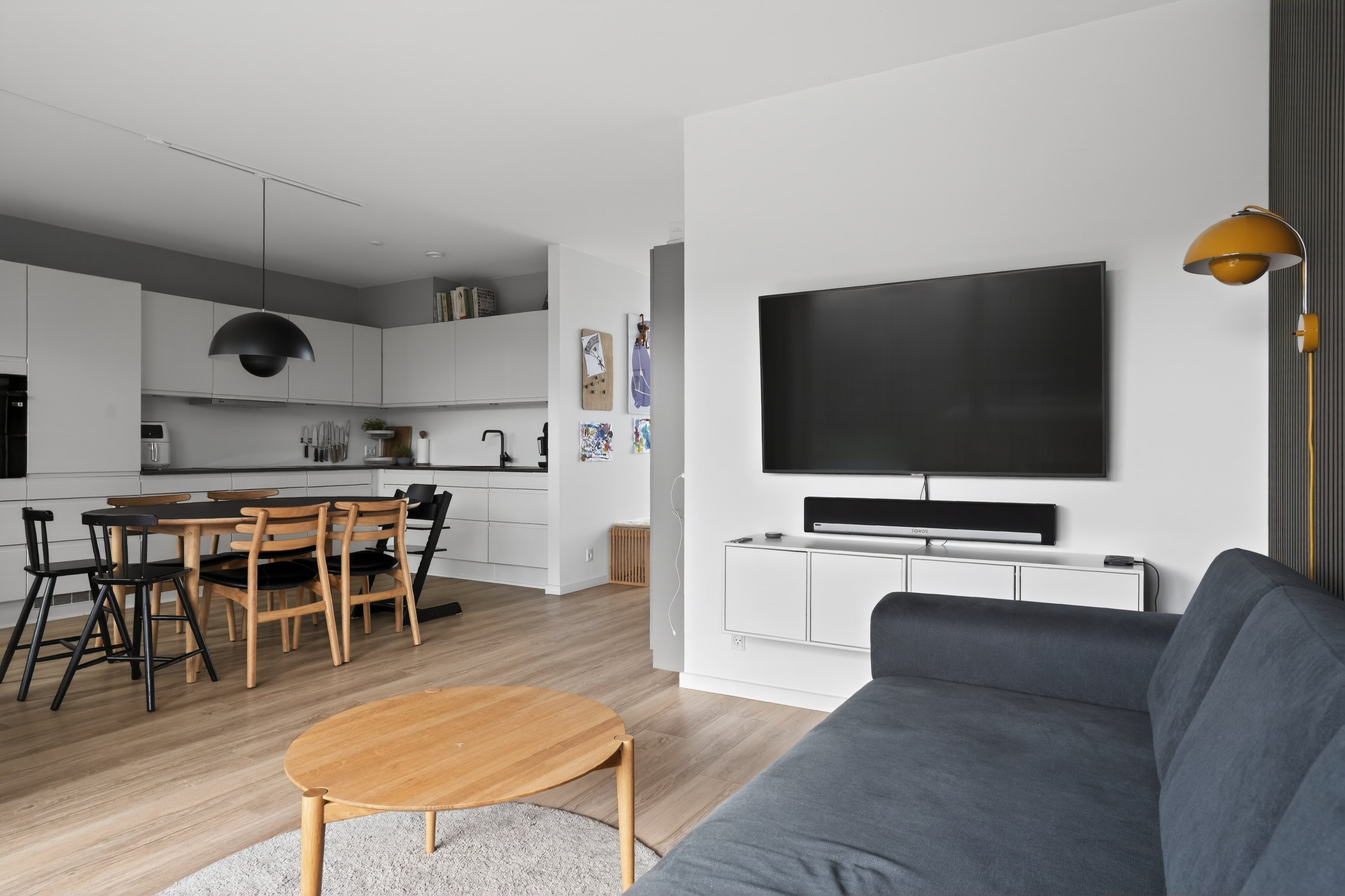 Fremhævet stue billede i fuldskærmstilstand. Billede af Skibsager 171, Karlstrup, 2680 Solrød Strand