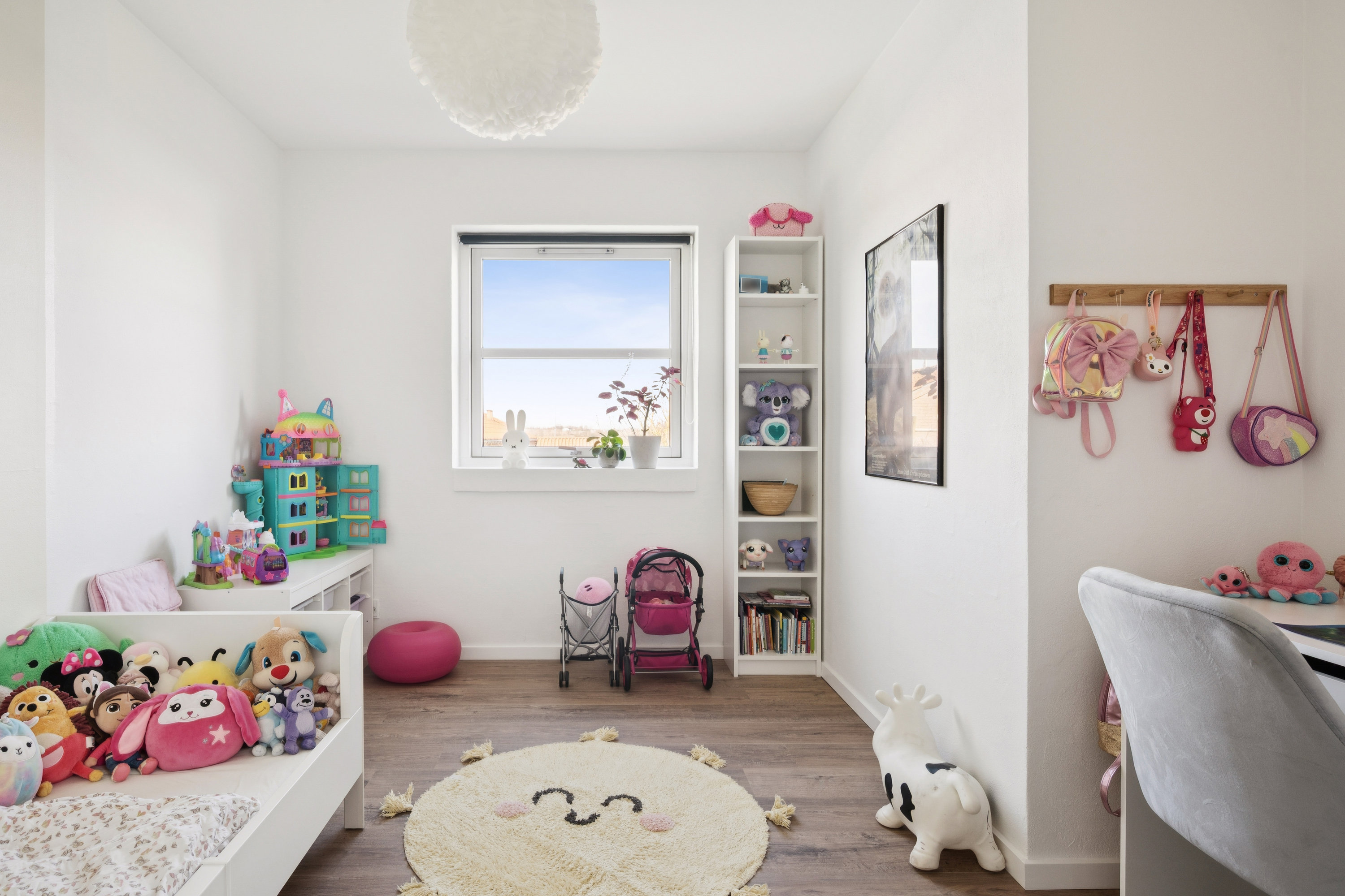 Fremhævet værelse billede i fuldskærmstilstand. Billede af Søndermarken 99, Søften, 8382 Hinnerup