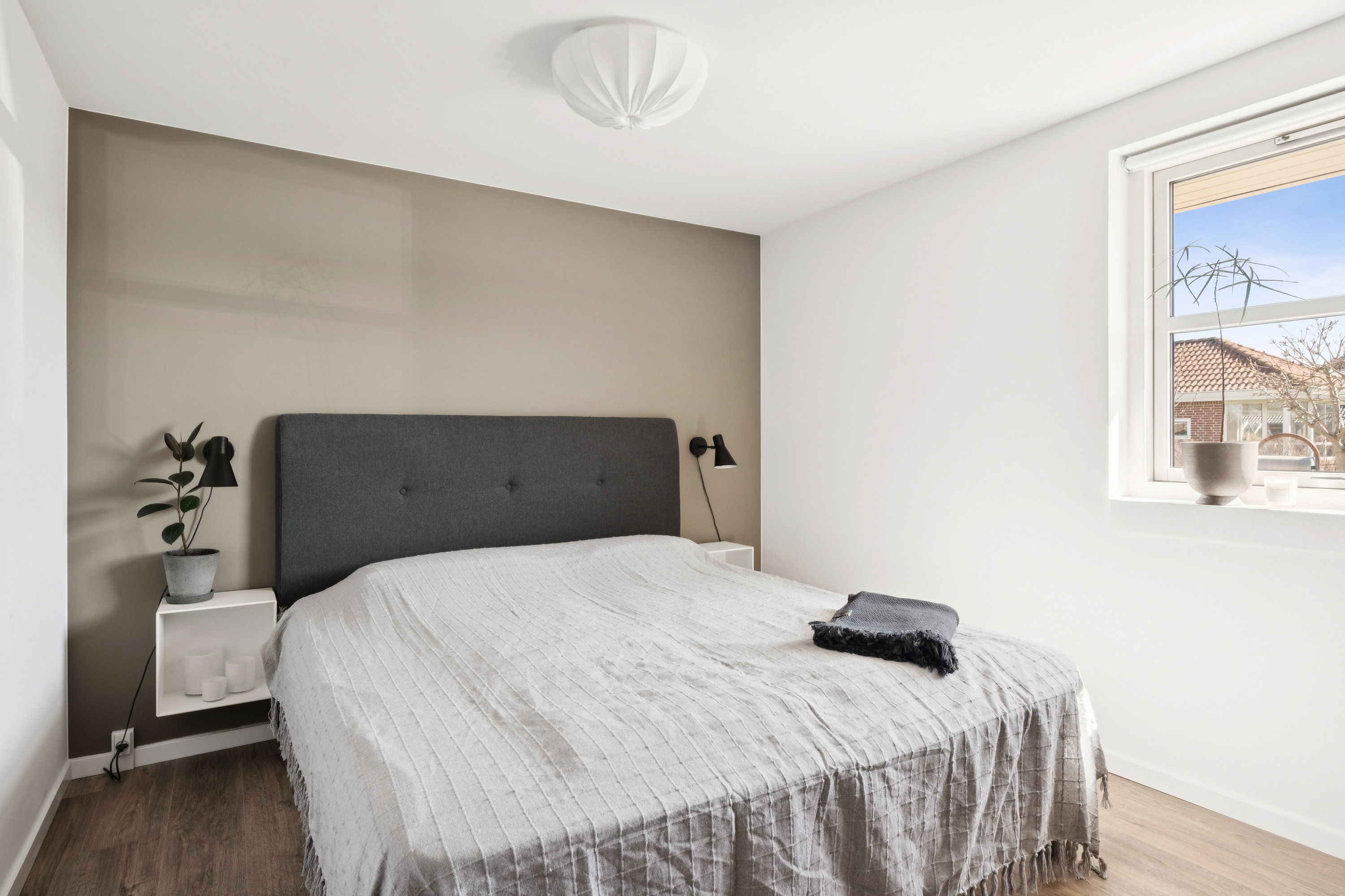 Fremhævet værelse billede i fuldskærmstilstand. Billede af Søndermarken 99, Søften, 8382 Hinnerup