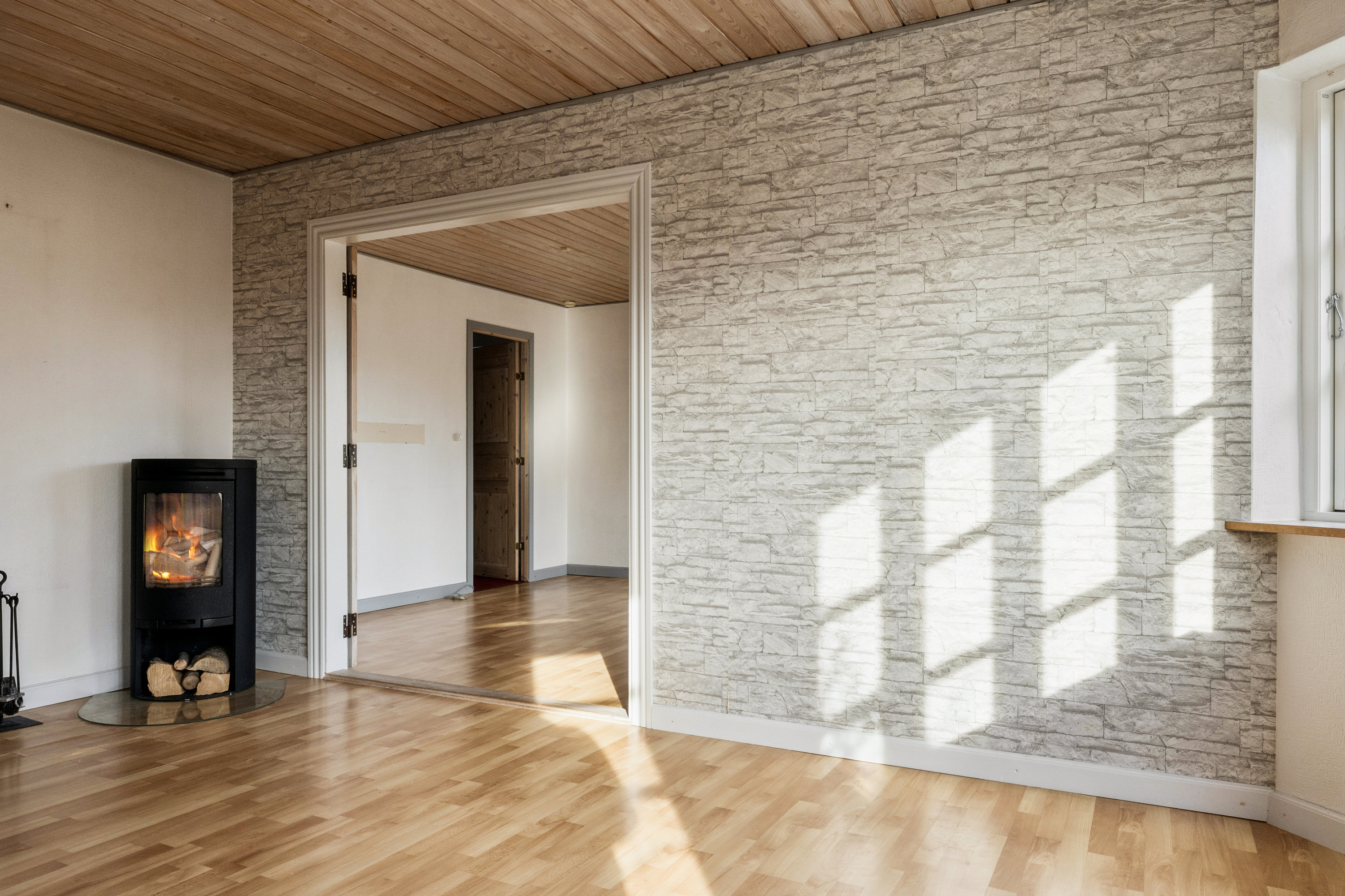 Fremhævet stue billede i fuldskærmstilstand. Billede af Skalbjergvej 2, Bred, 5492 Vissenbjerg