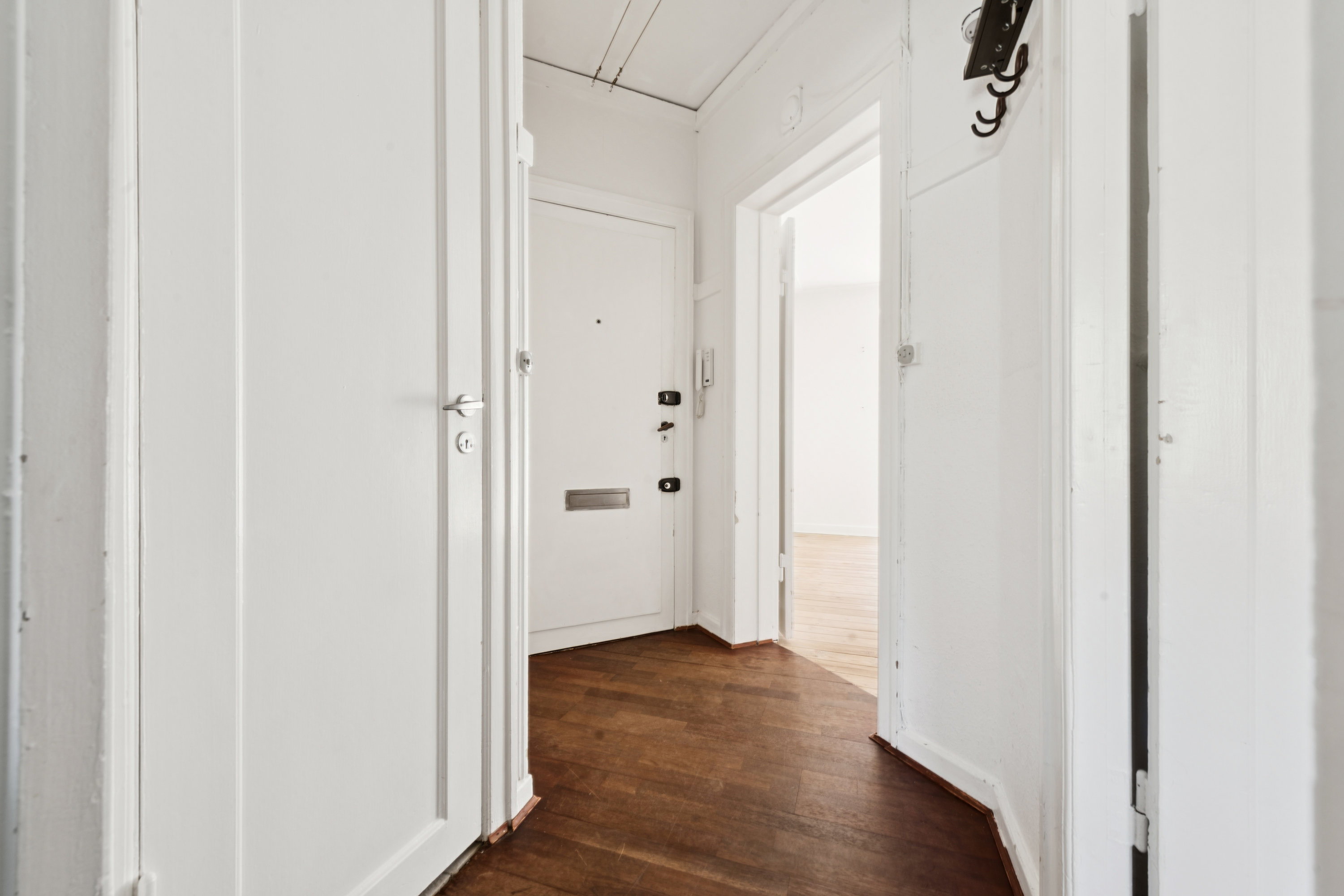 Fremhævet entré billede i fuldskærmstilstand. Billede af Nordfeldvej 22, 1. tv., 2700 Brønshøj