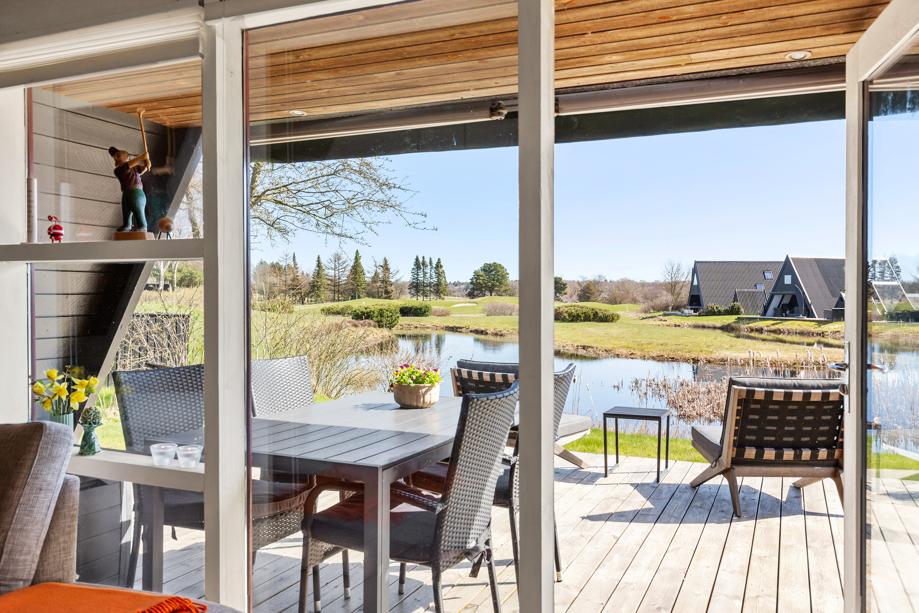 Fremhævet terrasse billede i fuldskærmstilstand. Billede af Golfsvinget 127, Gatten, 9640 Farsø