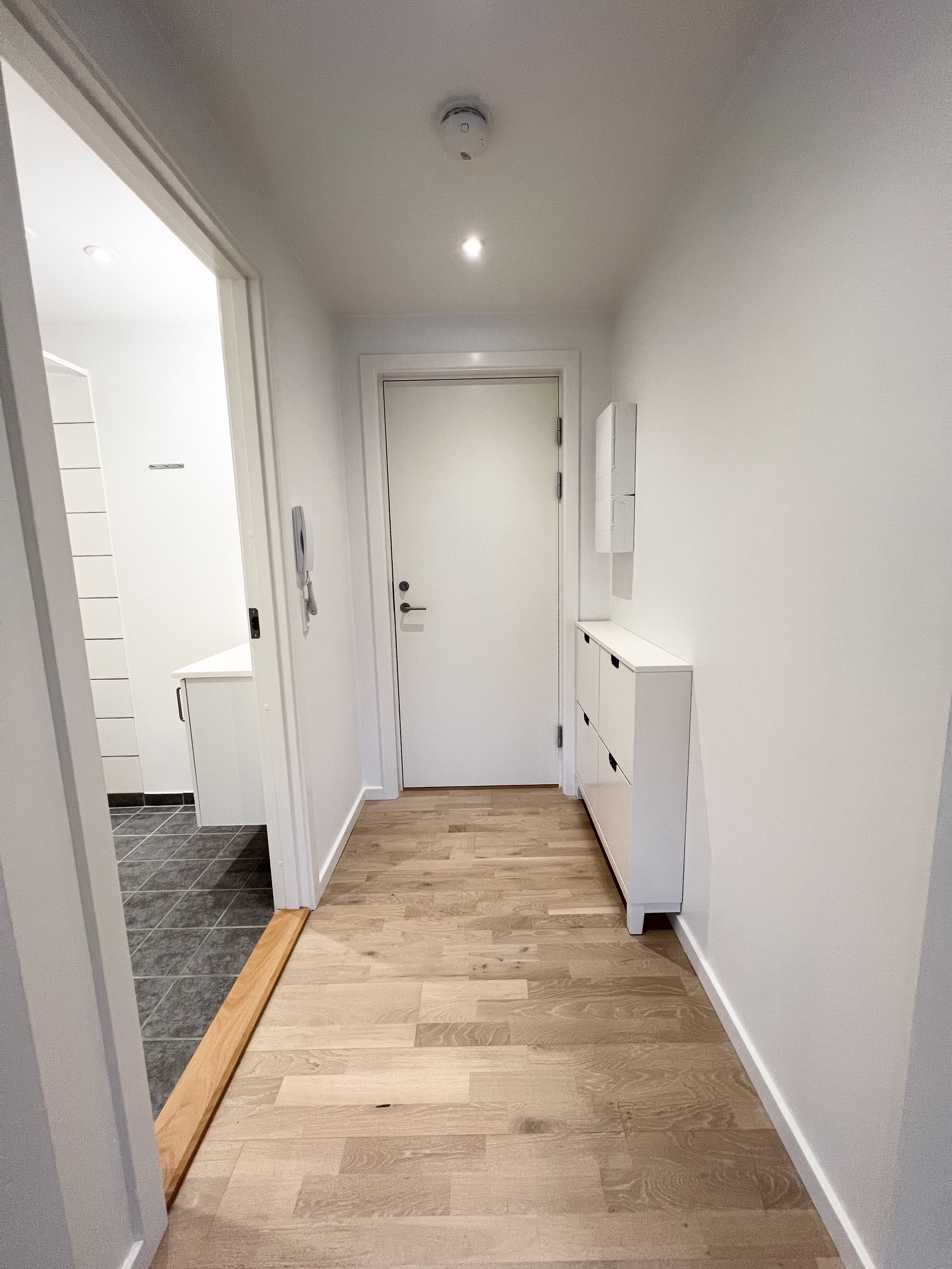 Fremhævet  billede i fuldskærmstilstand. Billede af Rytterkasernen 1, 2. 1., 5000 Odense C