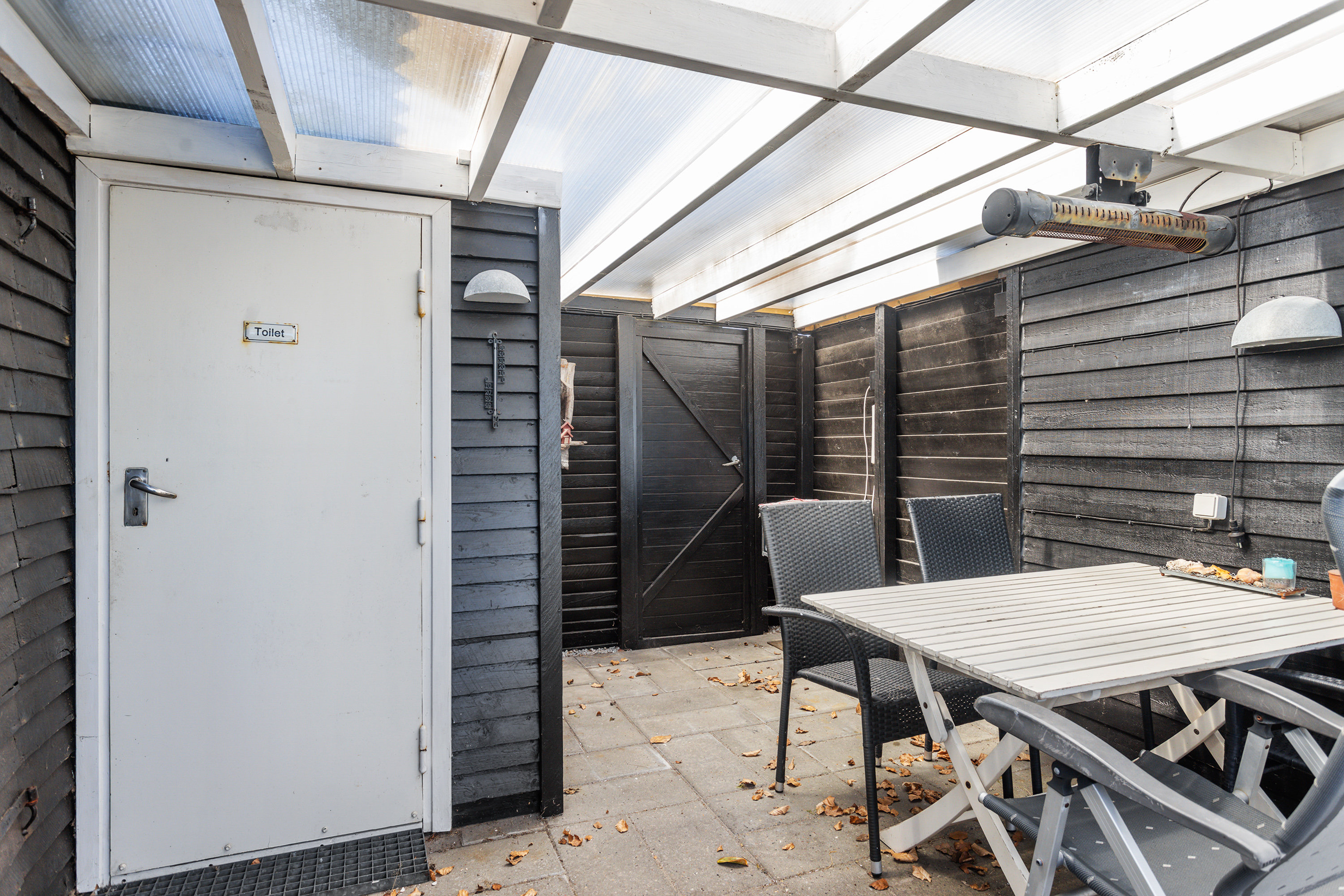 Fremhævet overdækket terrasse billede i fuldskærmstilstand. Billede af Nordre Strandvej 53, 9300 Sæby