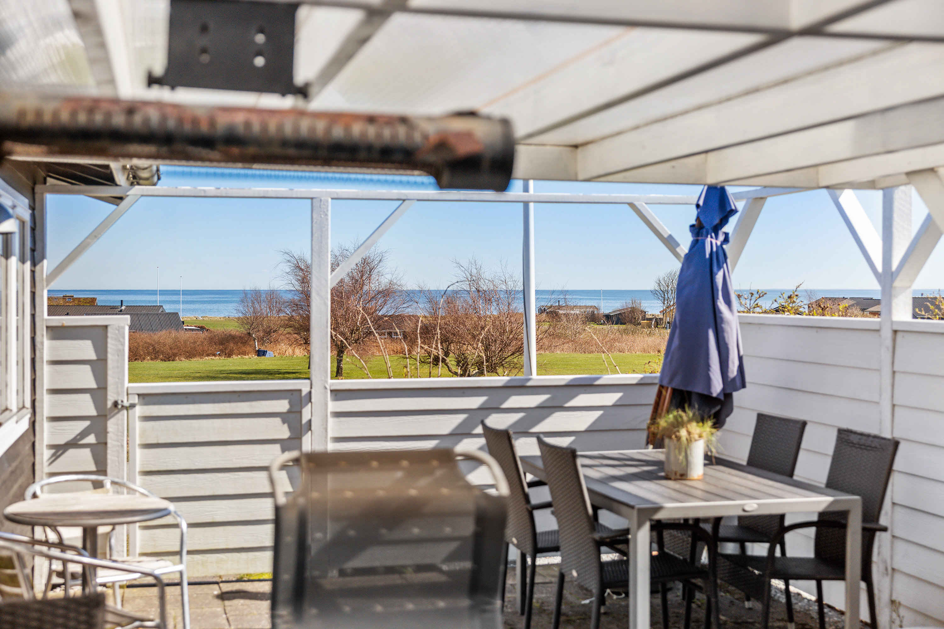 Fremhævet overdækket terrasse billede i fuldskærmstilstand. Billede af Nordre Strandvej 53, 9300 Sæby