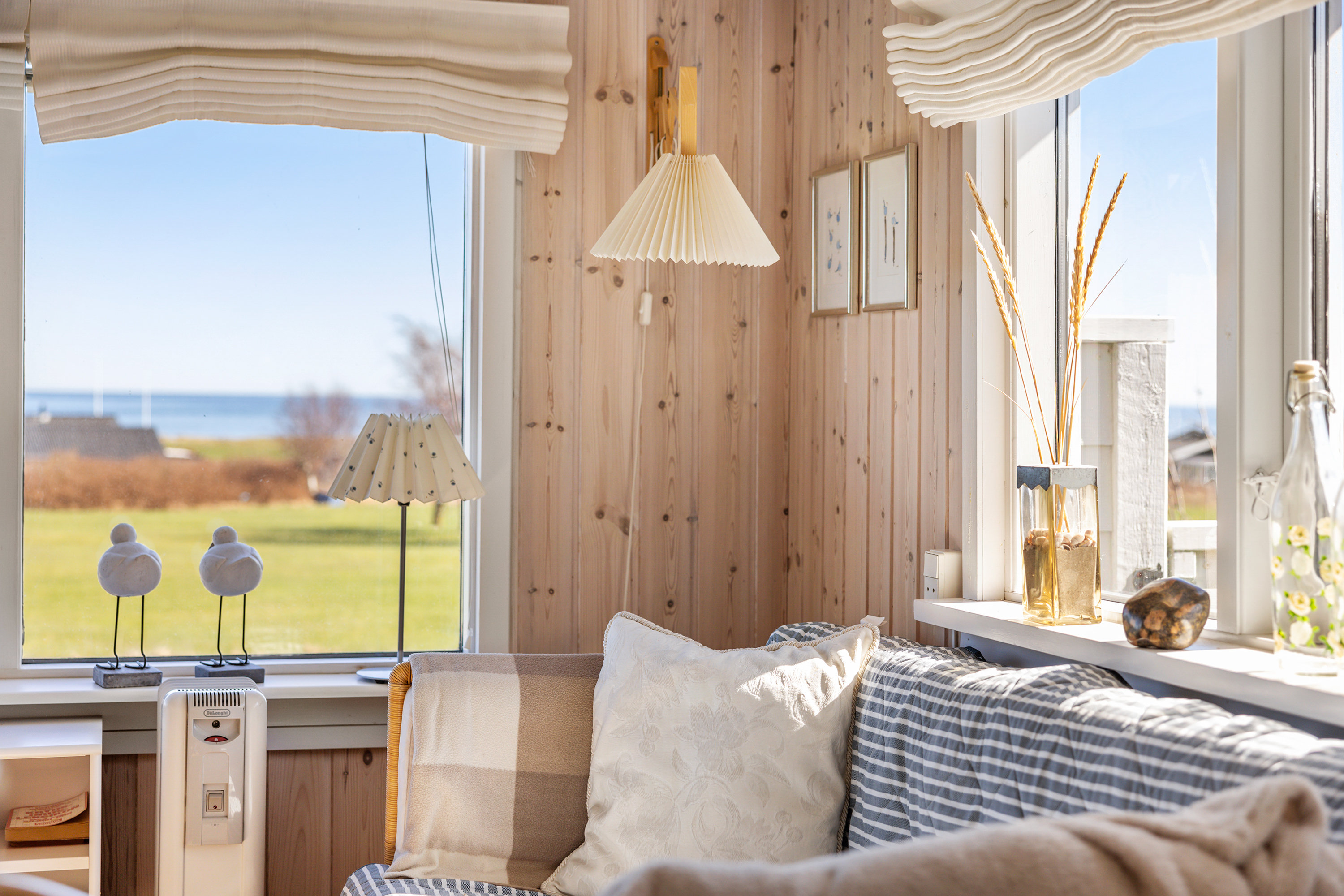 Fremhævet stue billede i fuldskærmstilstand. Billede af Nordre Strandvej 53, 9300 Sæby