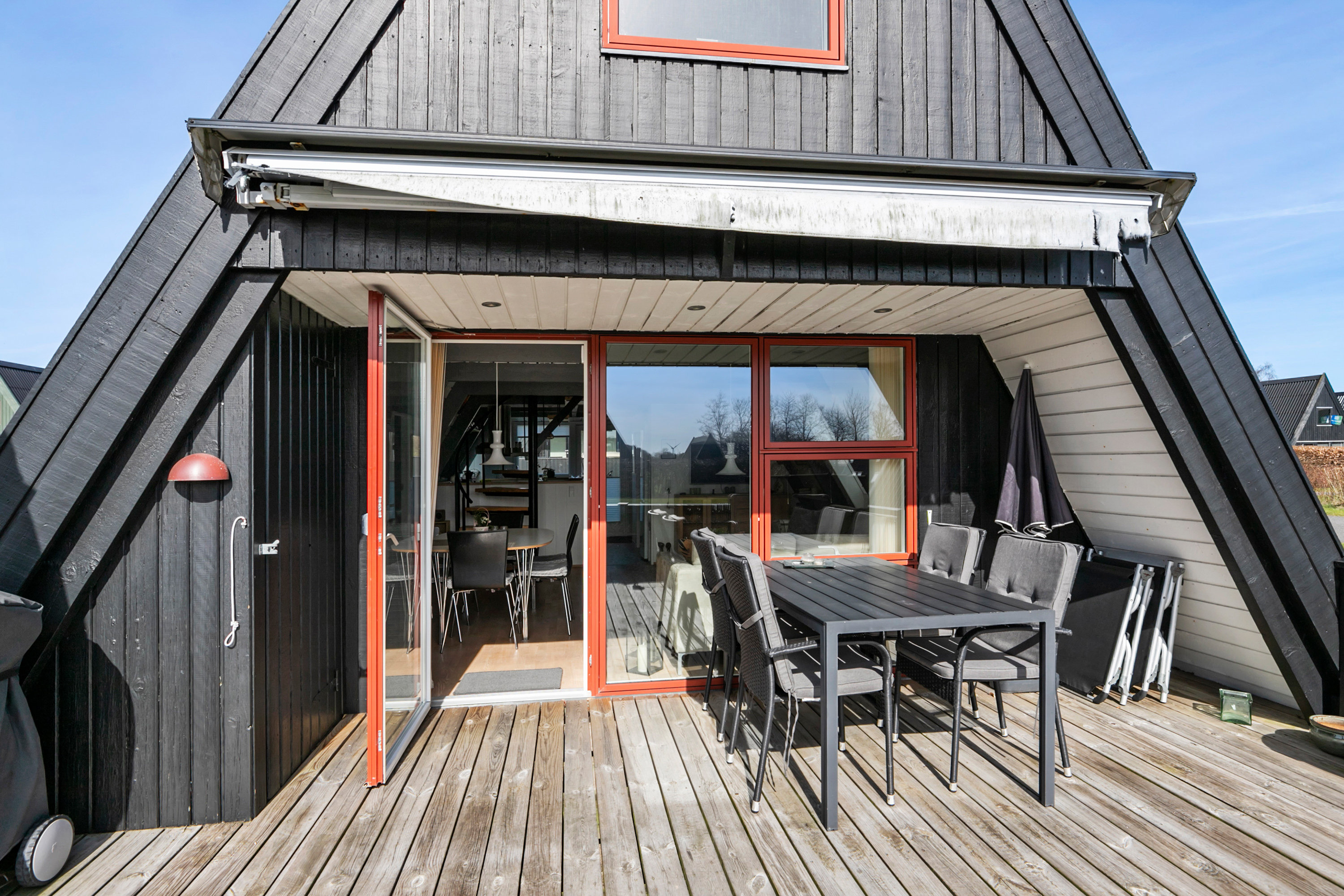 Fremhævet overdækket terrasse billede i fuldskærmstilstand. Billede af Golfsvinget 279, Gatten, 9640 Farsø