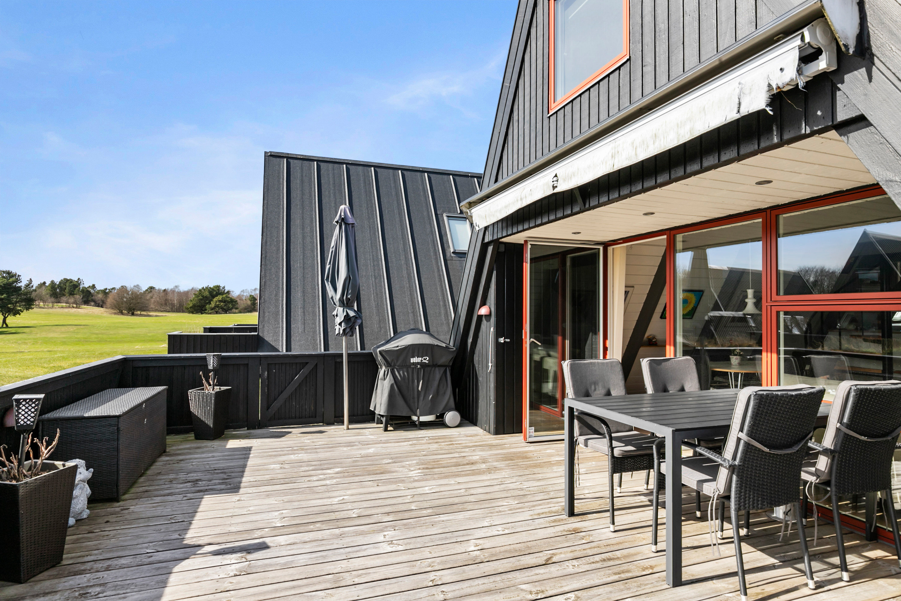 Fremhævet terrasse billede i fuldskærmstilstand. Billede af Golfsvinget 279, Gatten, 9640 Farsø