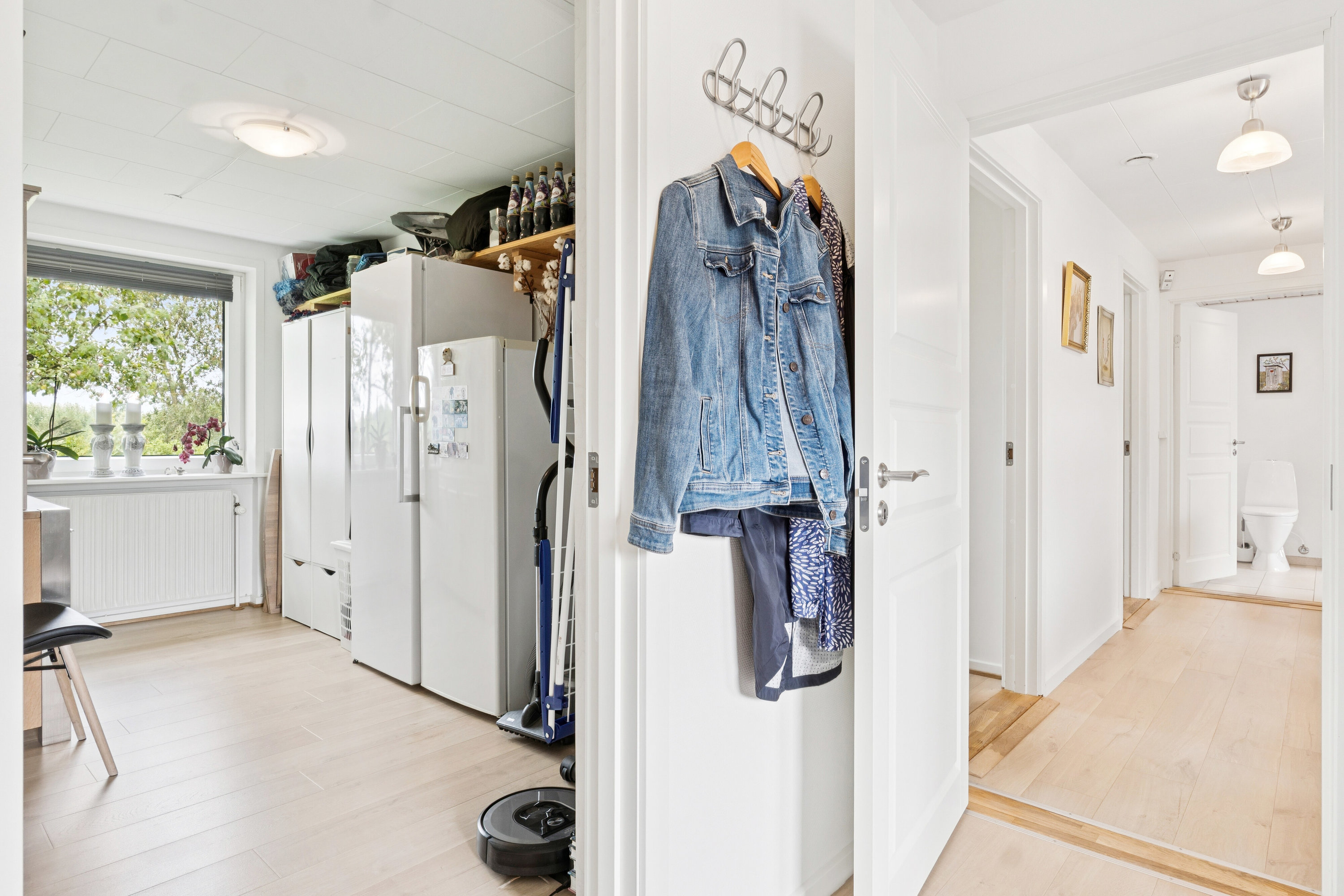 Fremhævet gang billede i fuldskærmstilstand. Billede af Tverstedvej 23, Uggerby, 9800 Hjørring