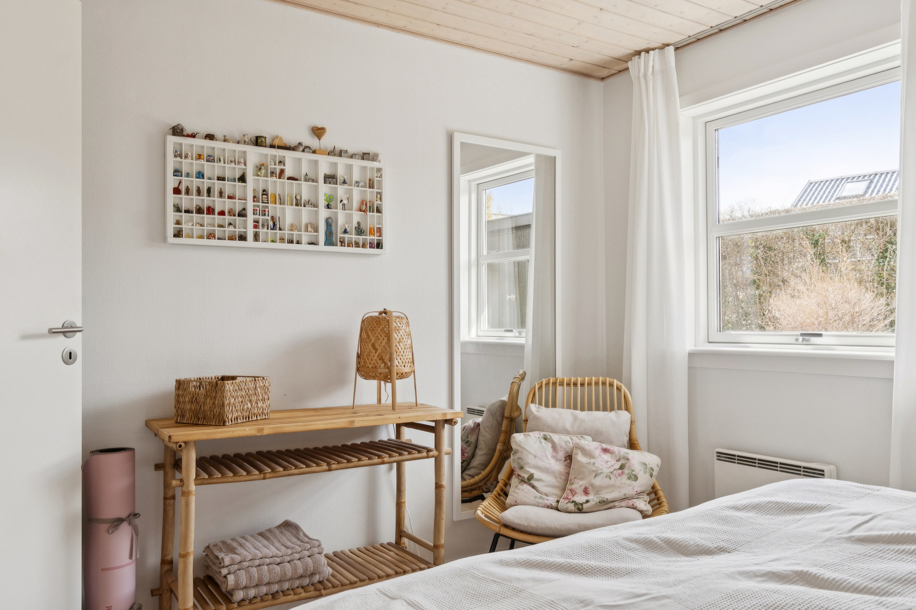 Fremhævet soveværelse billede i fuldskærmstilstand. Billede af Lundegårdsvej 4, Sandkås, 3770 Allinge