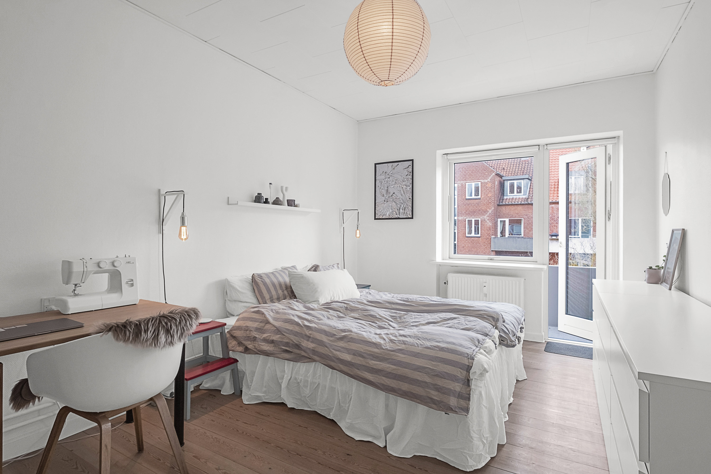 Fremhævet soveværelse billede i fuldskærmstilstand. Billede af Silkeborgvej 138, 2. tv., 8000 Aarhus C