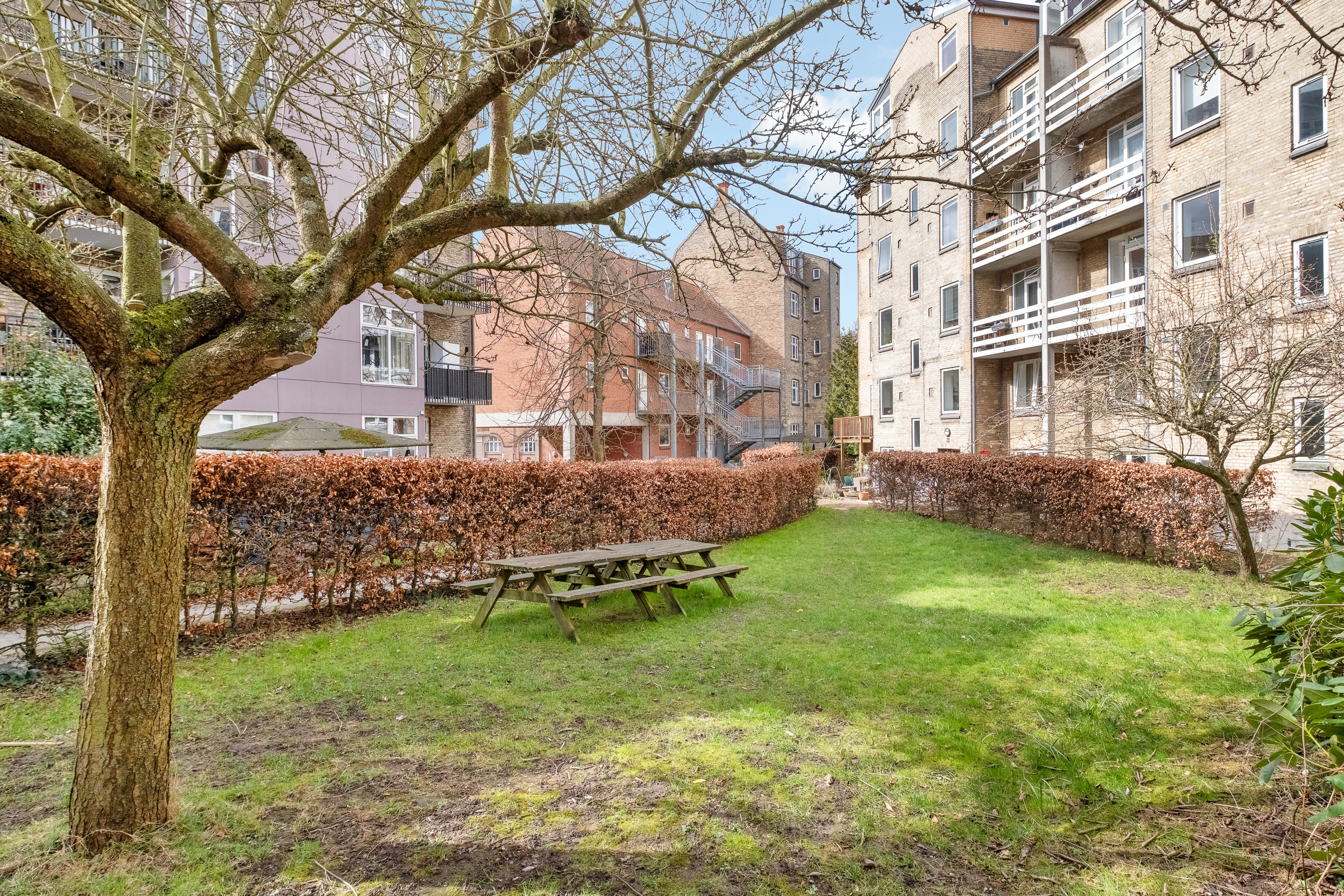 Fremhævet gårdmiljø billede i fuldskærmstilstand. Billede af Ewaldsgade 14, 3. tv., 8000 Aarhus C