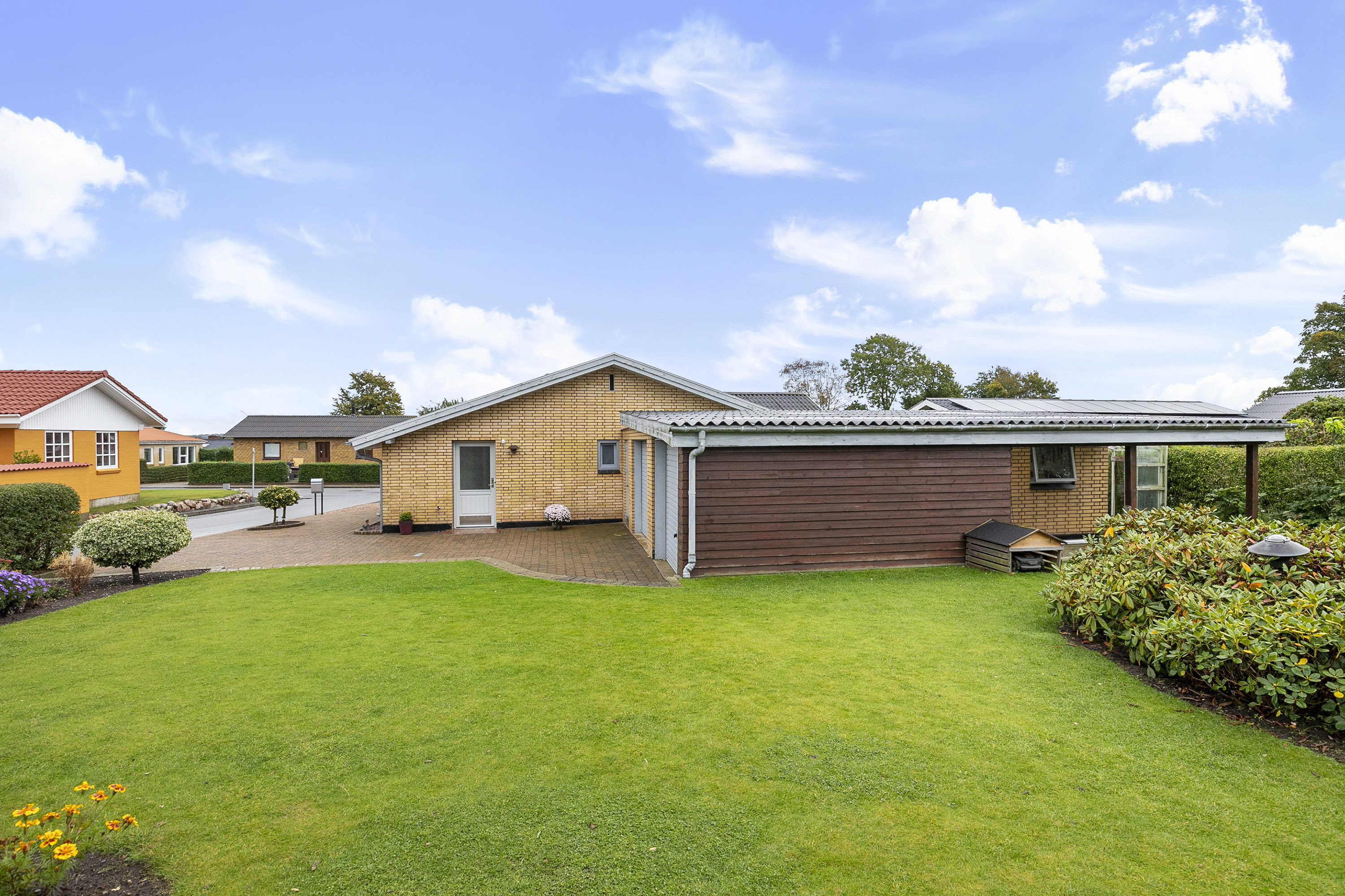 Fremhævet have billede i fuldskærmstilstand. Billede af Vestervænget 8, 9530 Støvring