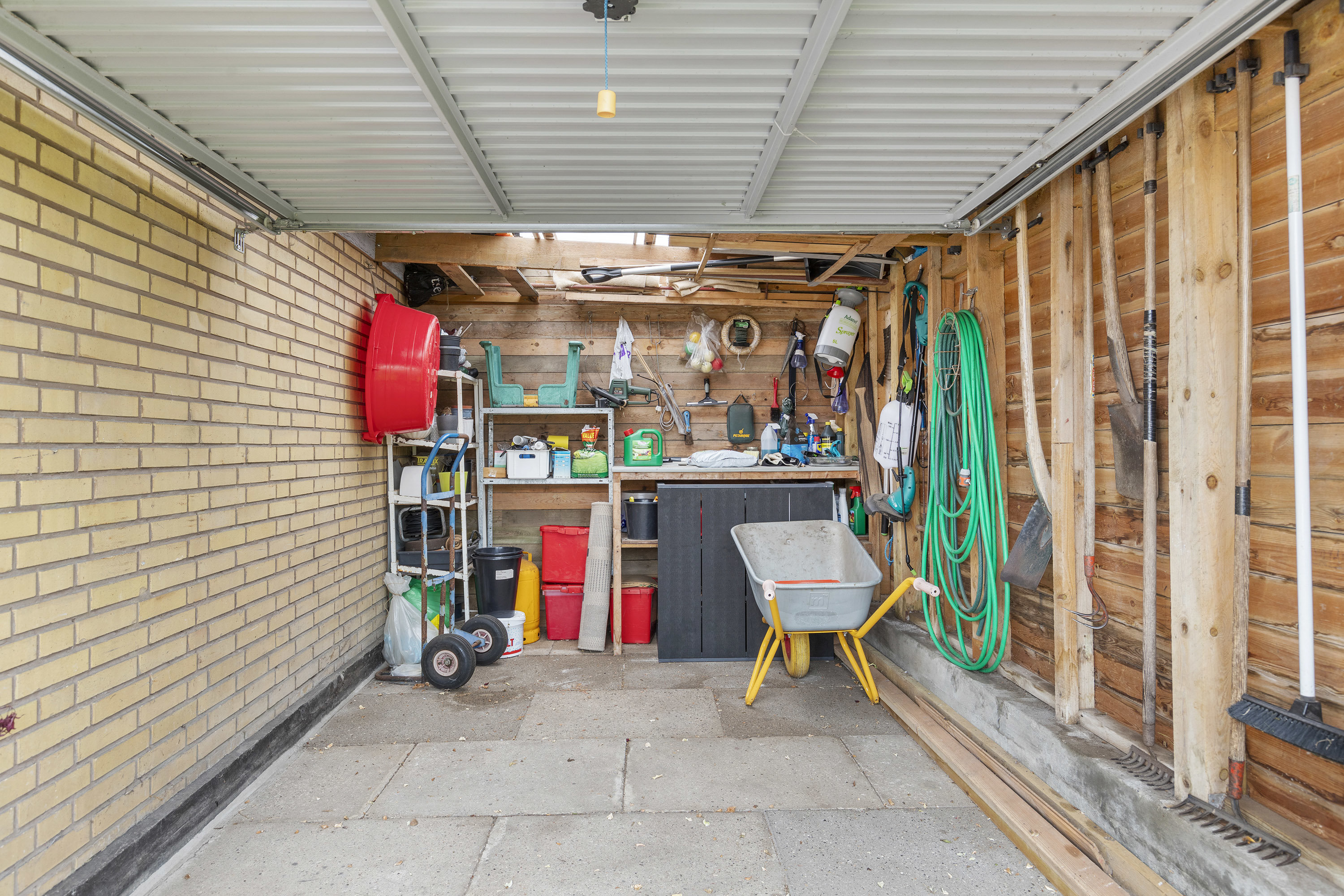 Fremhævet skur billede i fuldskærmstilstand. Billede af Vestervænget 8, 9530 Støvring