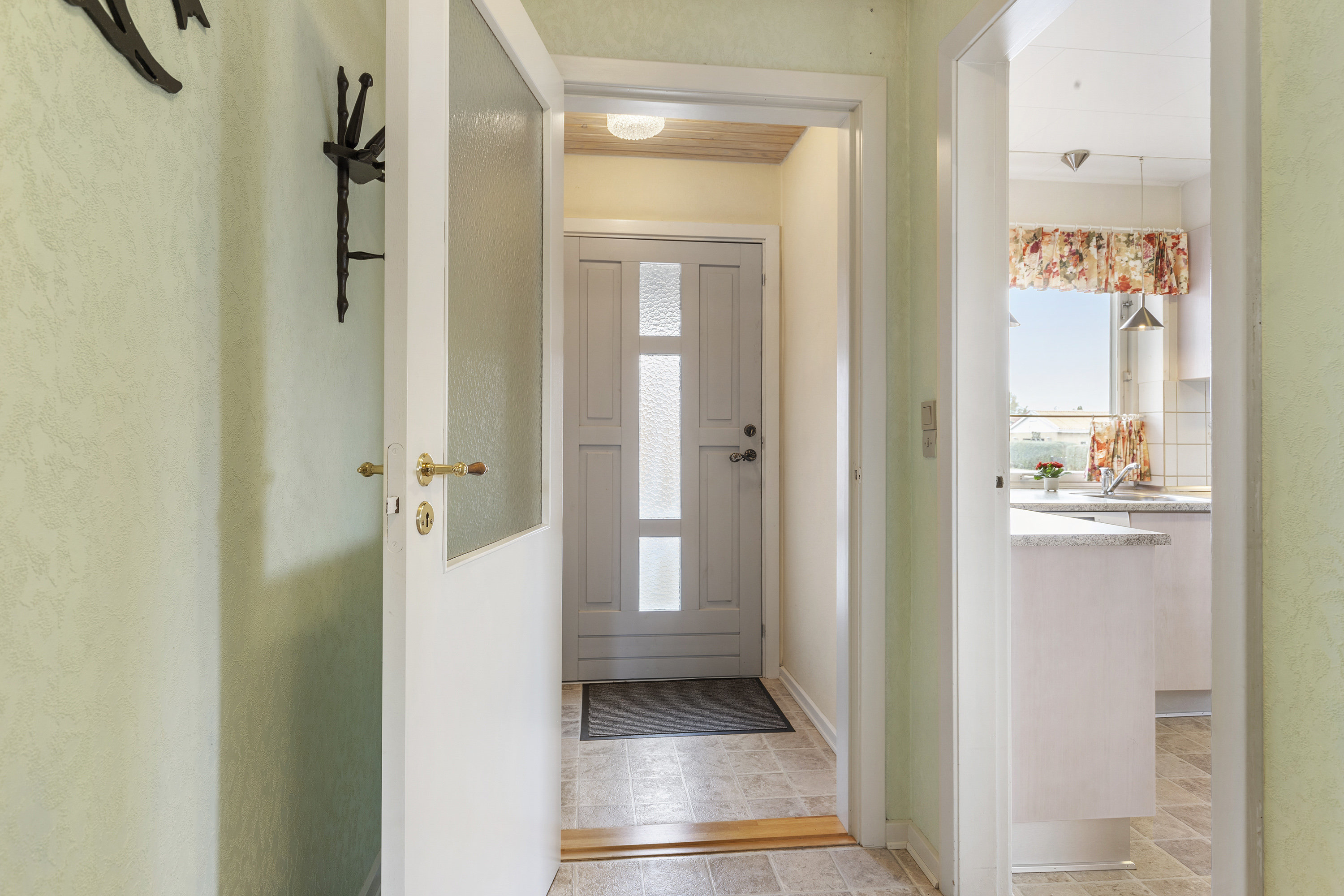 Fremhævet entré billede i fuldskærmstilstand. Billede af Vestervænget 8, 9530 Støvring