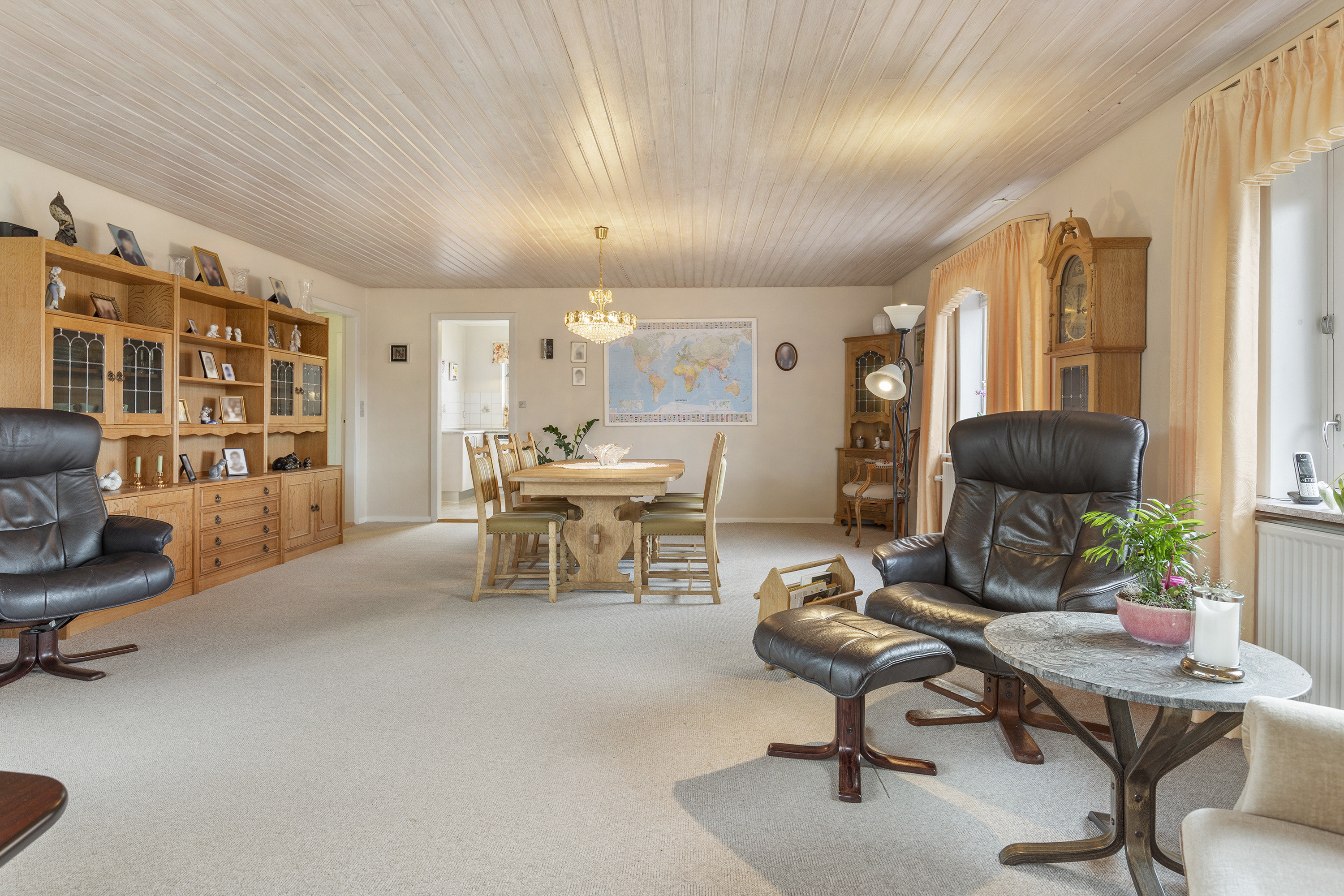 Fremhævet stue billede i fuldskærmstilstand. Billede af Vestervænget 8, 9530 Støvring