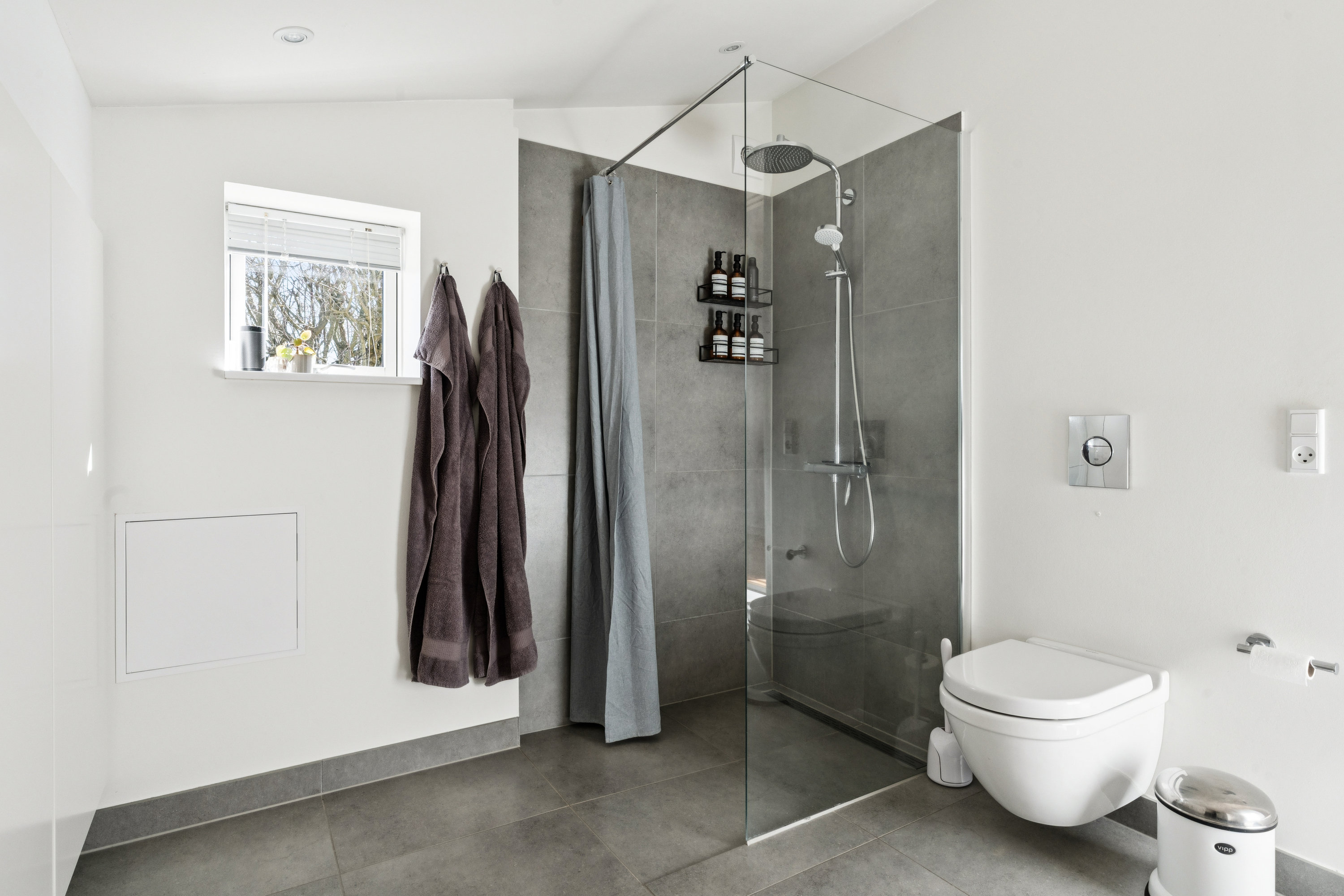 Fremhævet  billede i fuldskærmstilstand. Billede af Skovlykke 3, Gug, 9210 Aalborg SØ