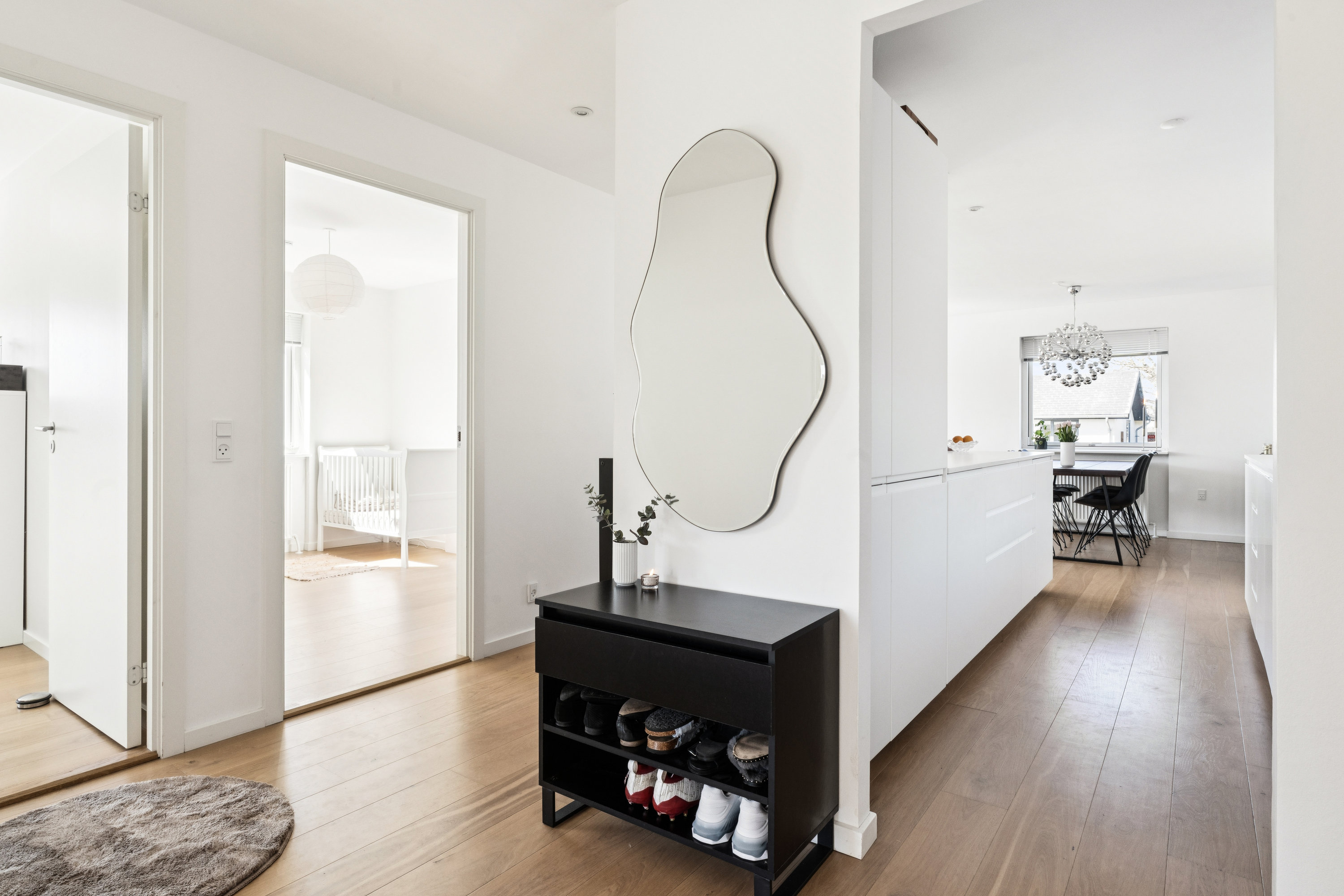 Fremhævet  billede i fuldskærmstilstand. Billede af Skovlykke 3, Gug, 9210 Aalborg SØ