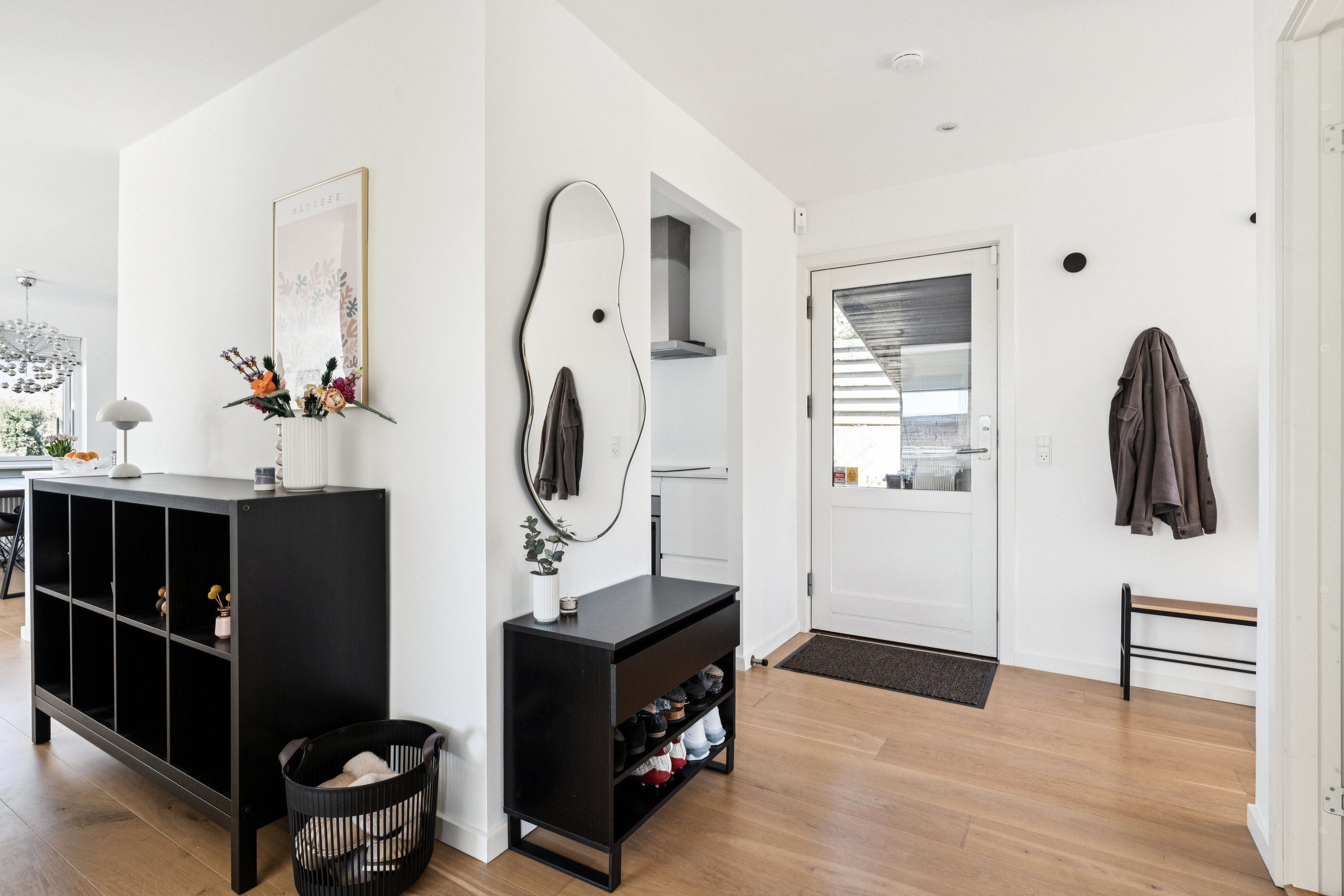 Fremhævet  billede i fuldskærmstilstand. Billede af Skovlykke 3, Gug, 9210 Aalborg SØ