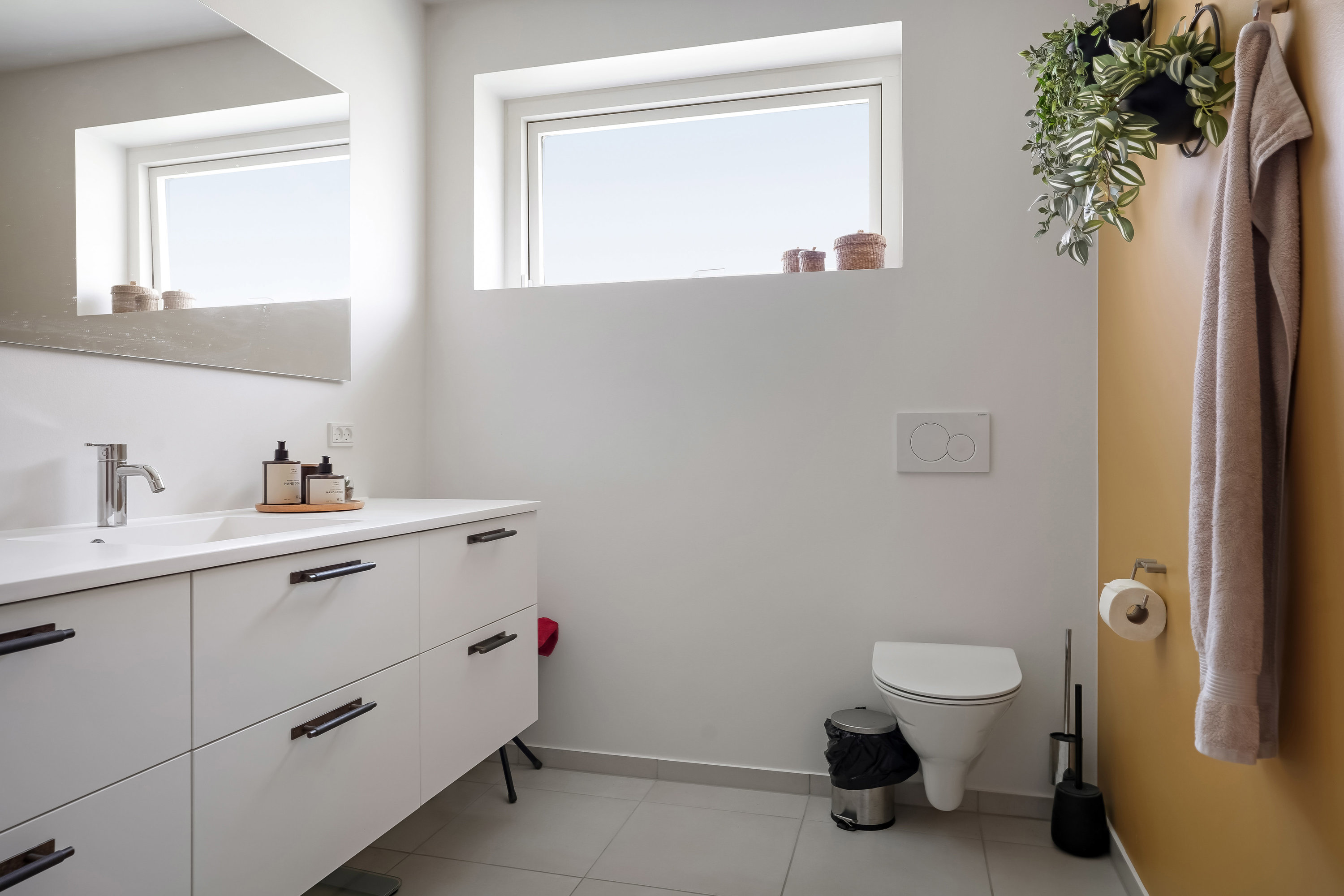 Fremhævet toilet billede i fuldskærmstilstand. Billede af Kirkebyvænget 22, Gl Ejby, 5592 Ejby