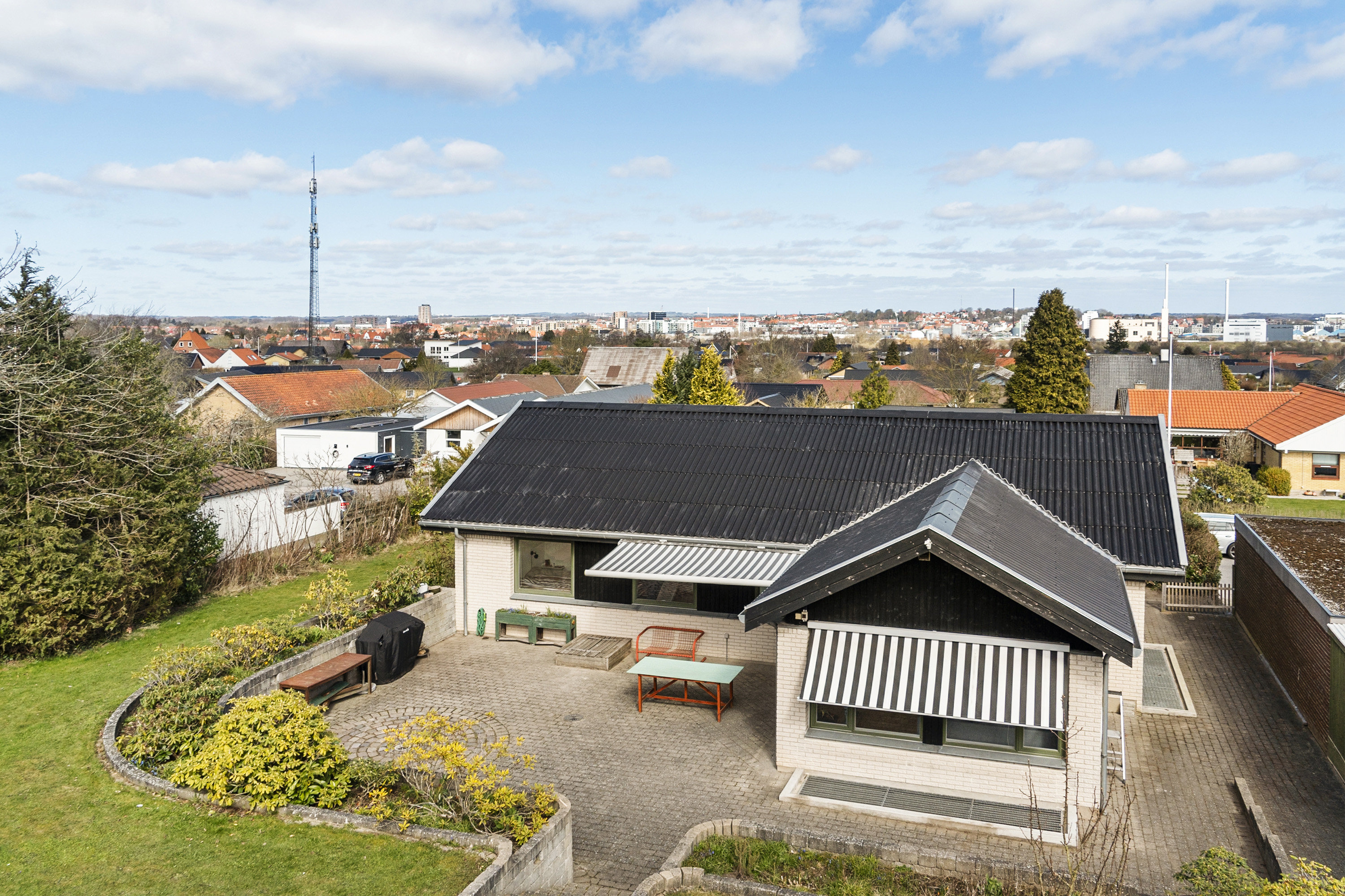 Fremhævet ejendommen billede i fuldskærmstilstand. Billede af Dagnæs Boulevard 68, 8700 Horsens