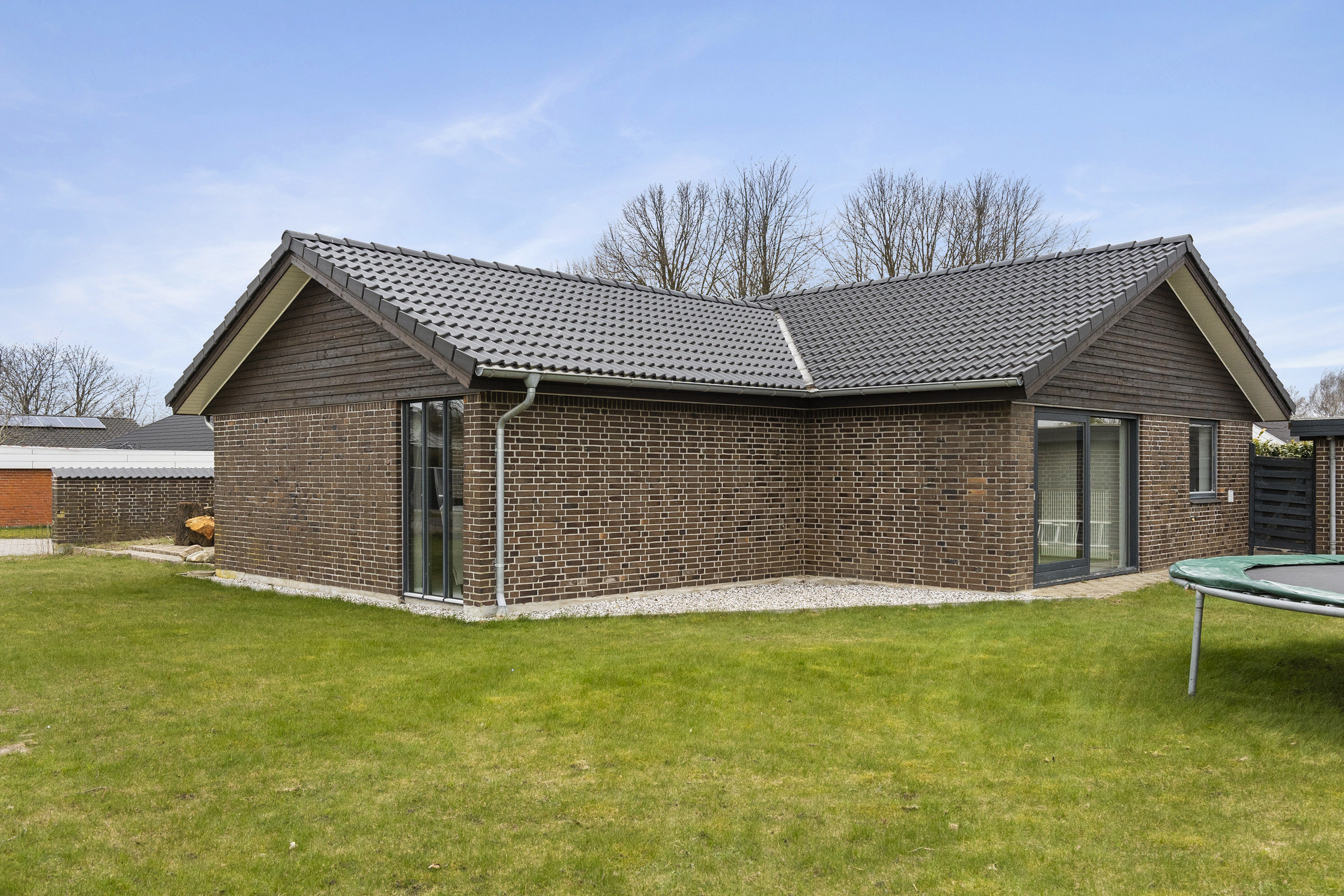 Fremhævet ejendommen billede i fuldskærmstilstand. Billede af Søparken 22, 6580 Vamdrup