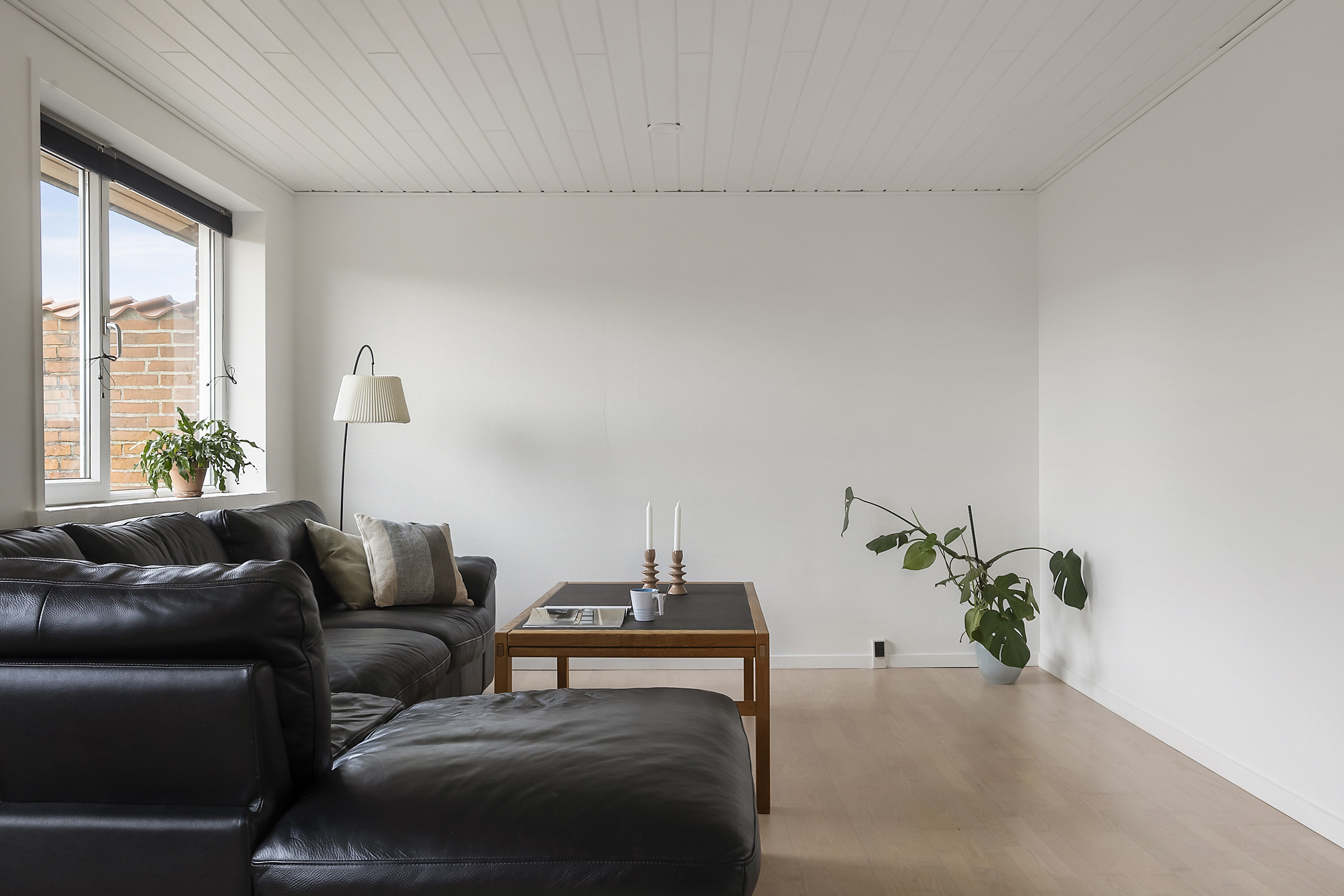 Fremhævet stue billede i fuldskærmstilstand. Billede af Birkevænget 51, 6541 Bevtoft