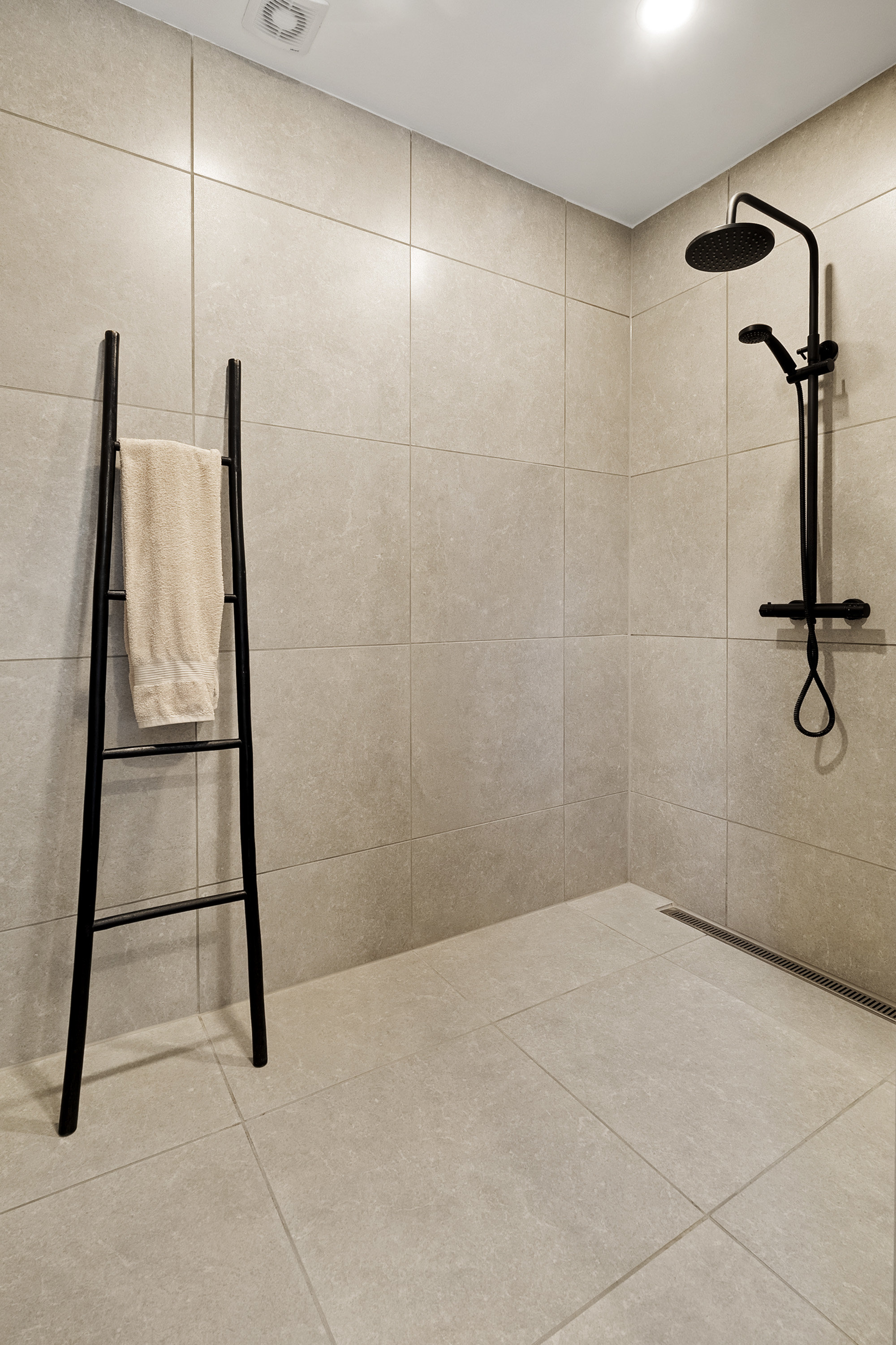 Fremhævet  billede i fuldskærmstilstand. Billede af Møgelkærsvinget 21, Møgelkær, 7130 Juelsminde