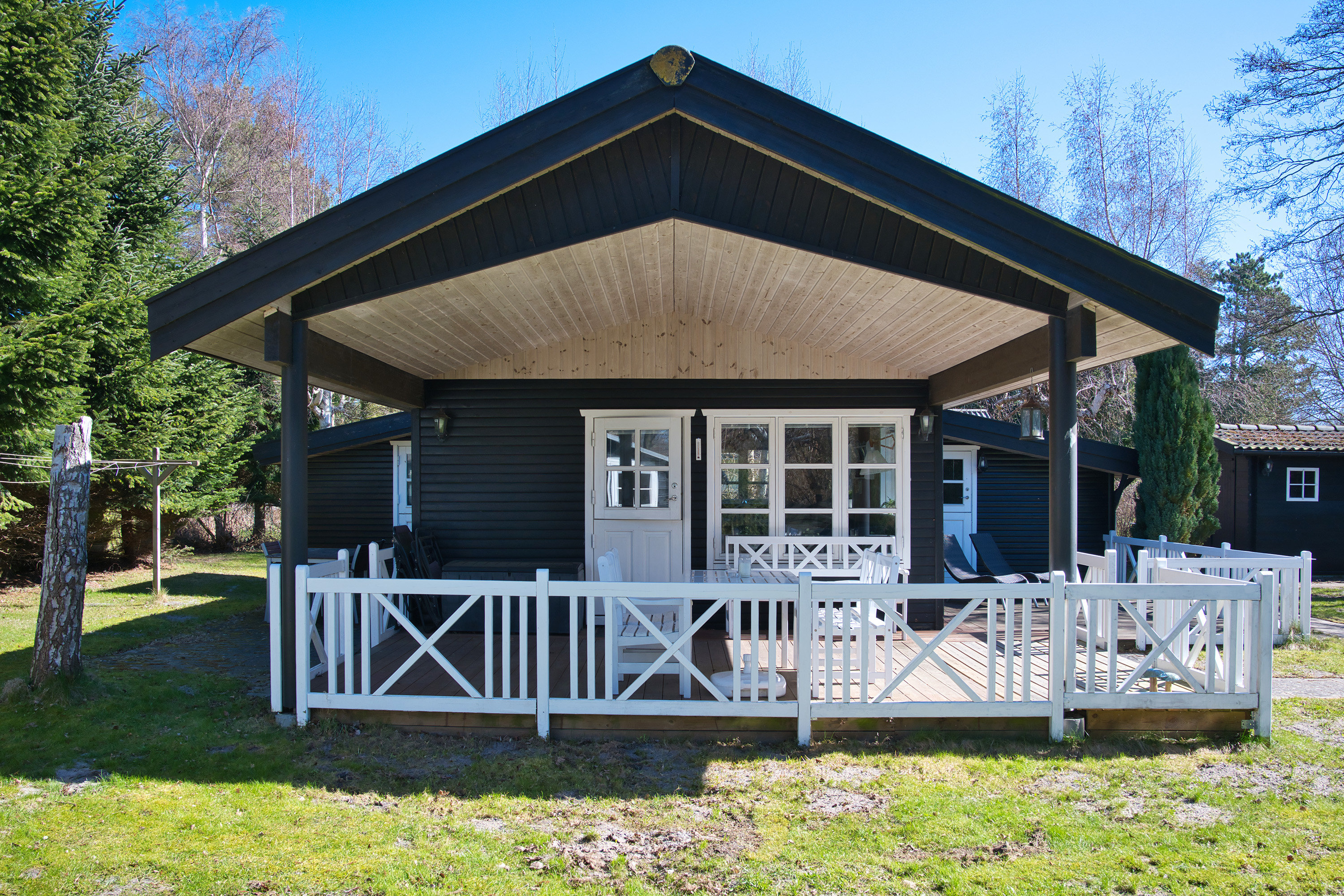 Fremhævet overdækket terrasse billede i fuldskærmstilstand. Billede af Bynkevejen 1, 4874 Gedser