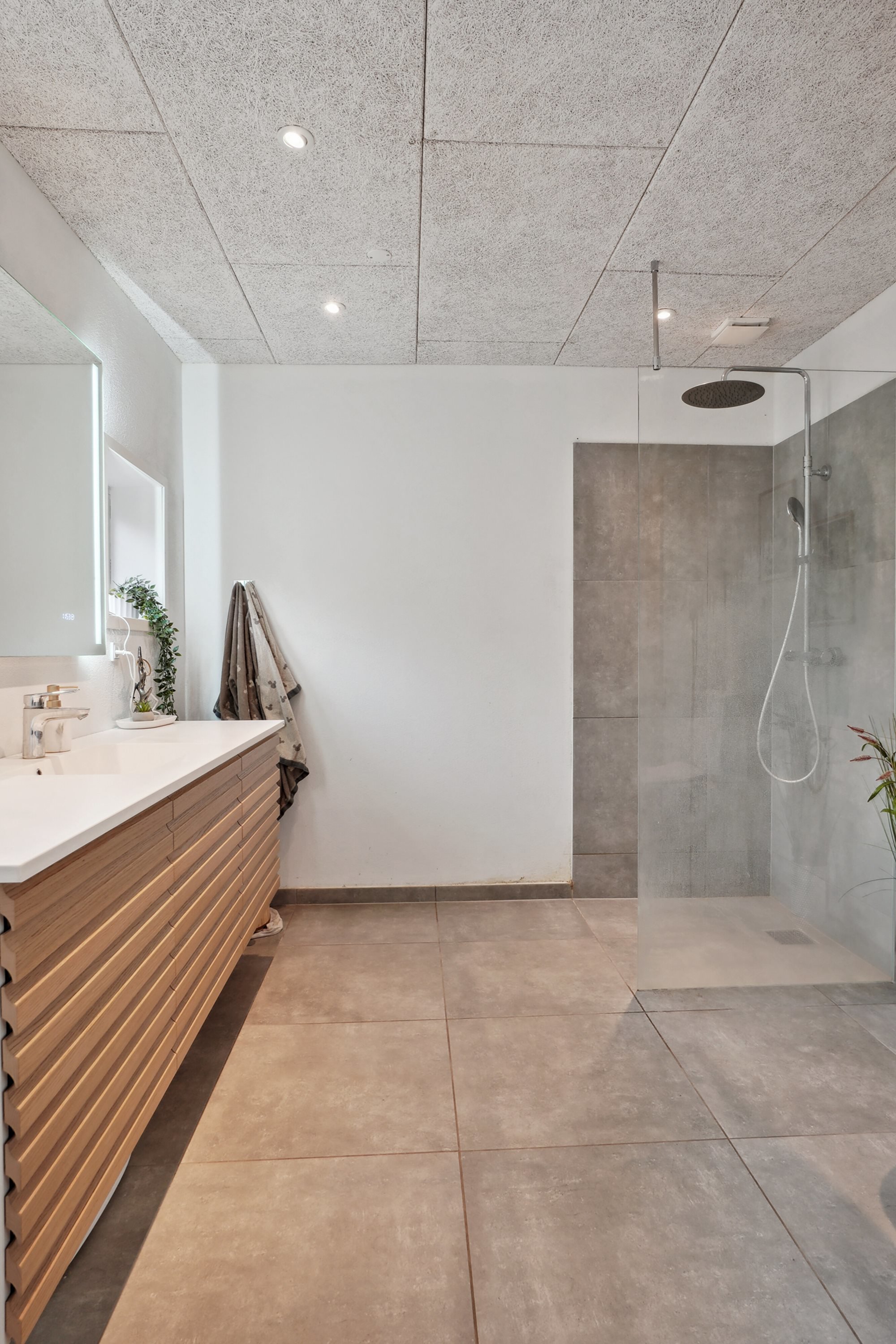 Fremhævet  billede i fuldskærmstilstand. Billede af Solbakken 7B, 9240 Nibe