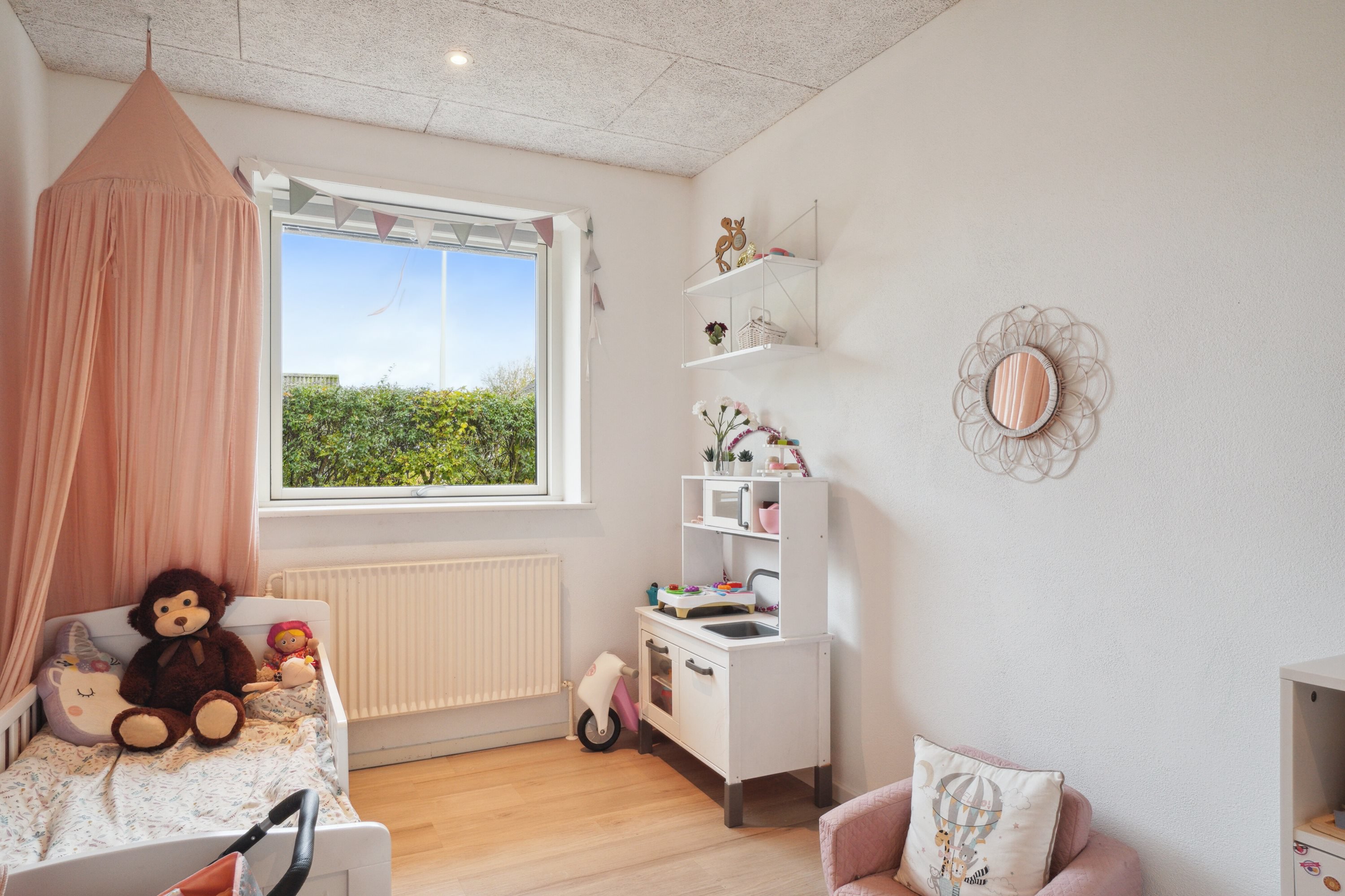 Fremhævet  billede i fuldskærmstilstand. Billede af Solbakken 7B, 9240 Nibe