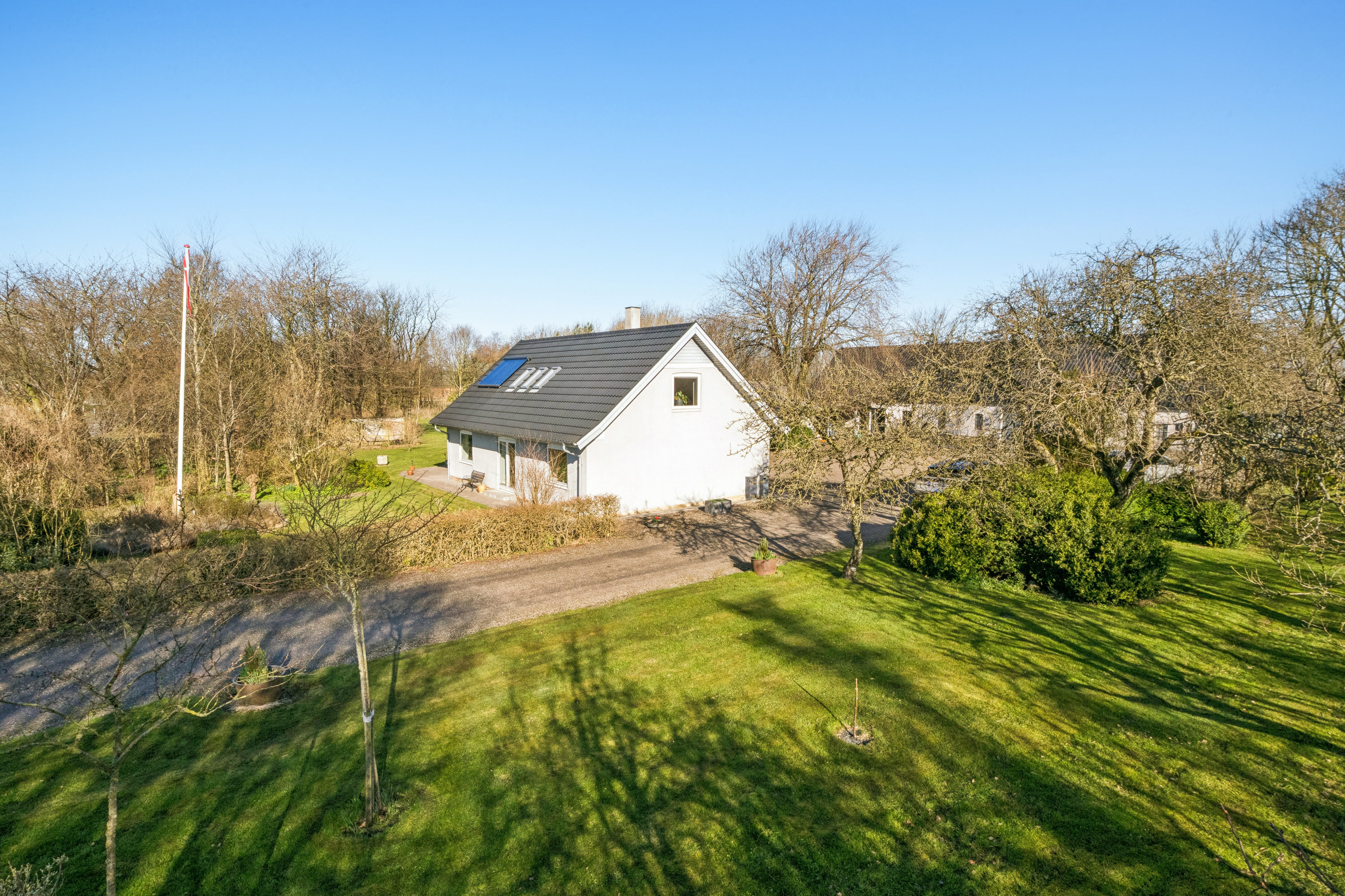 Fremhævet andet billede i fuldskærmstilstand. Billede af Sallingsundvej 94, Harre, 7870 Roslev