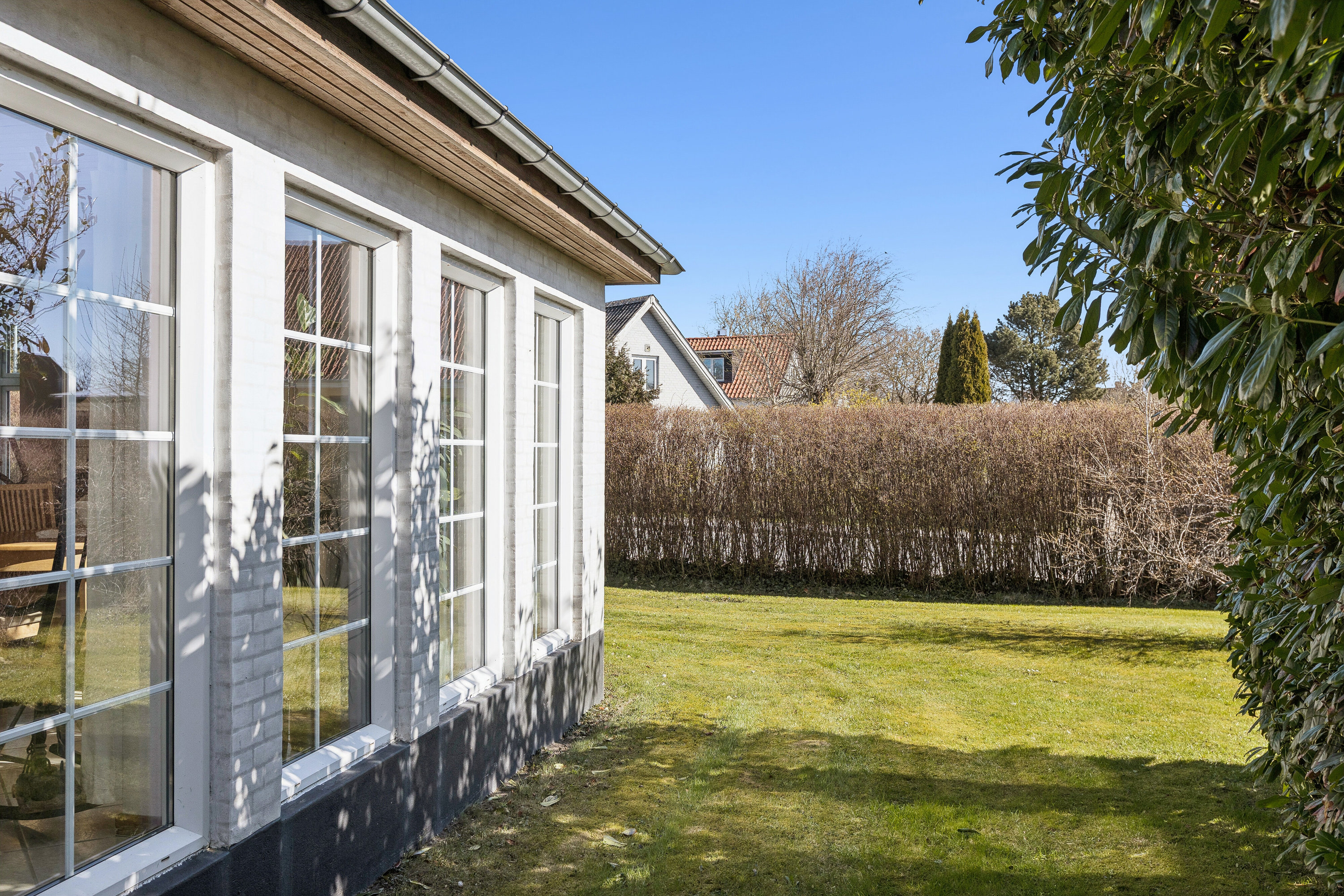 Fremhævet udendørs billede i fuldskærmstilstand. Billede af Gl Præstøvej 33, 4735 Mern