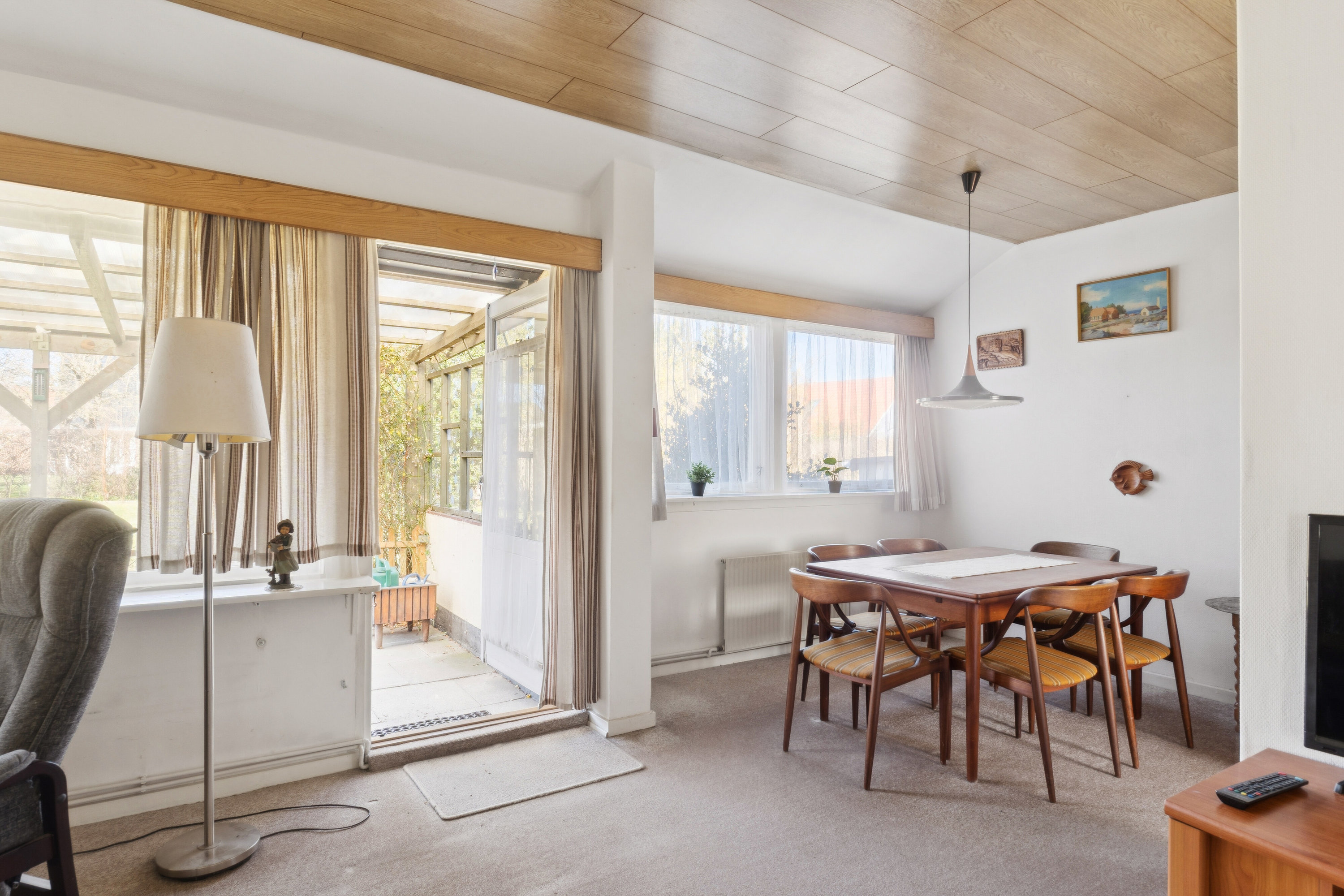 Fremhævet spisestue billede i fuldskærmstilstand. Billede af Elmehøj 4, 2605 Brøndby