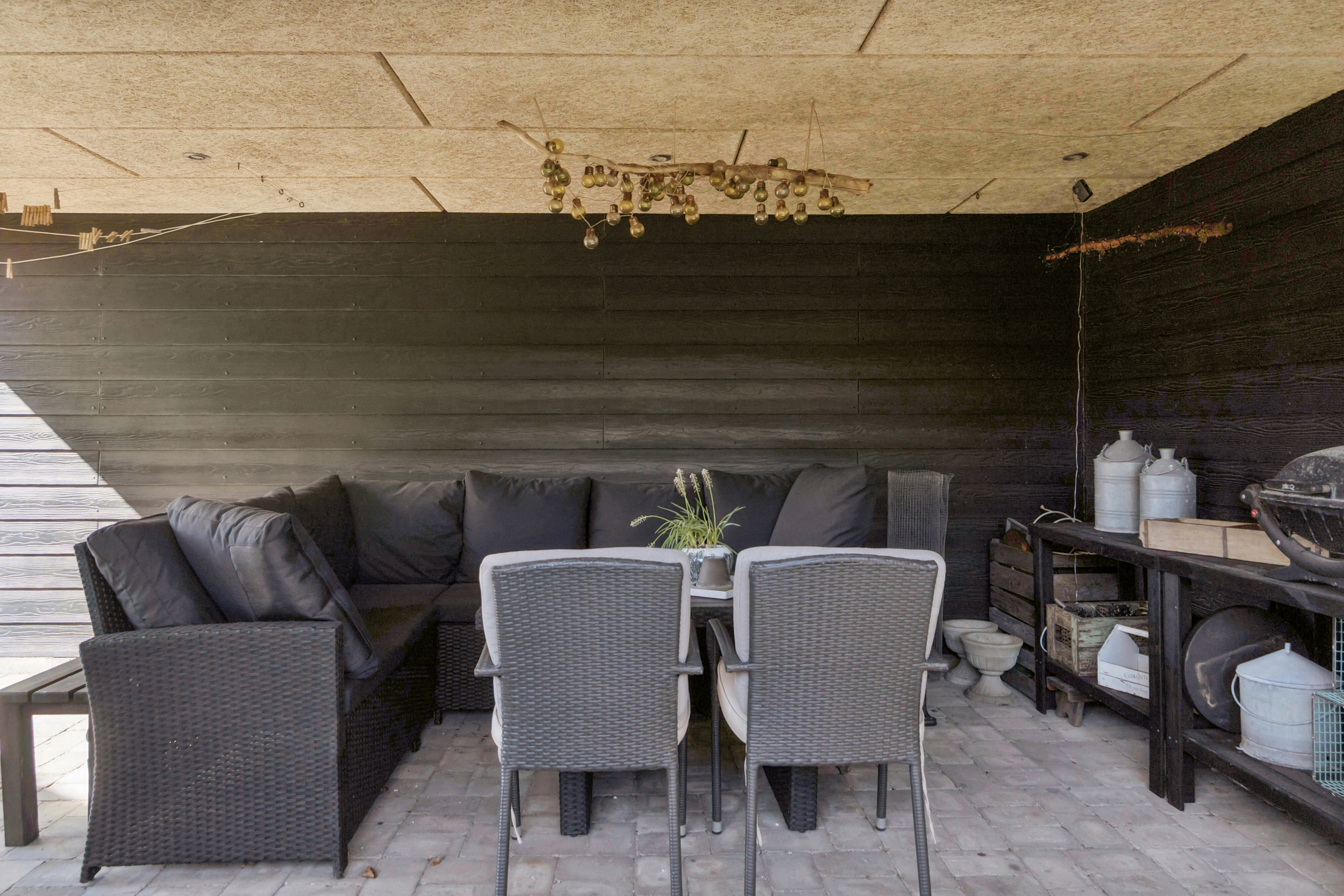 Fremhævet overdækket terrasse billede i fuldskærmstilstand. Billede af Østre Alle 21, 7760 Hurup Thy