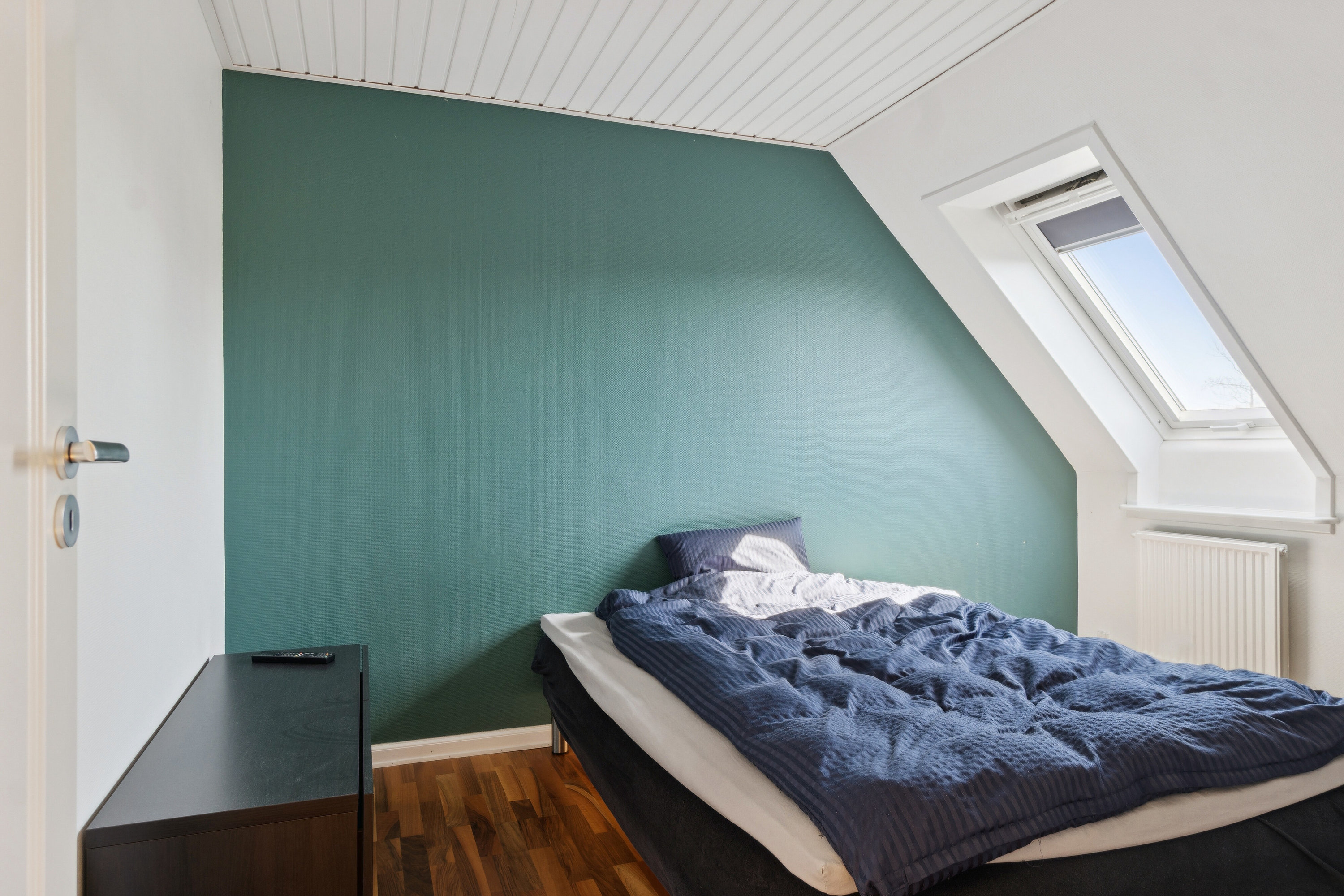 Fremhævet soveværelse billede i fuldskærmstilstand. Billede af Rømøparken 54, 4200 Slagelse