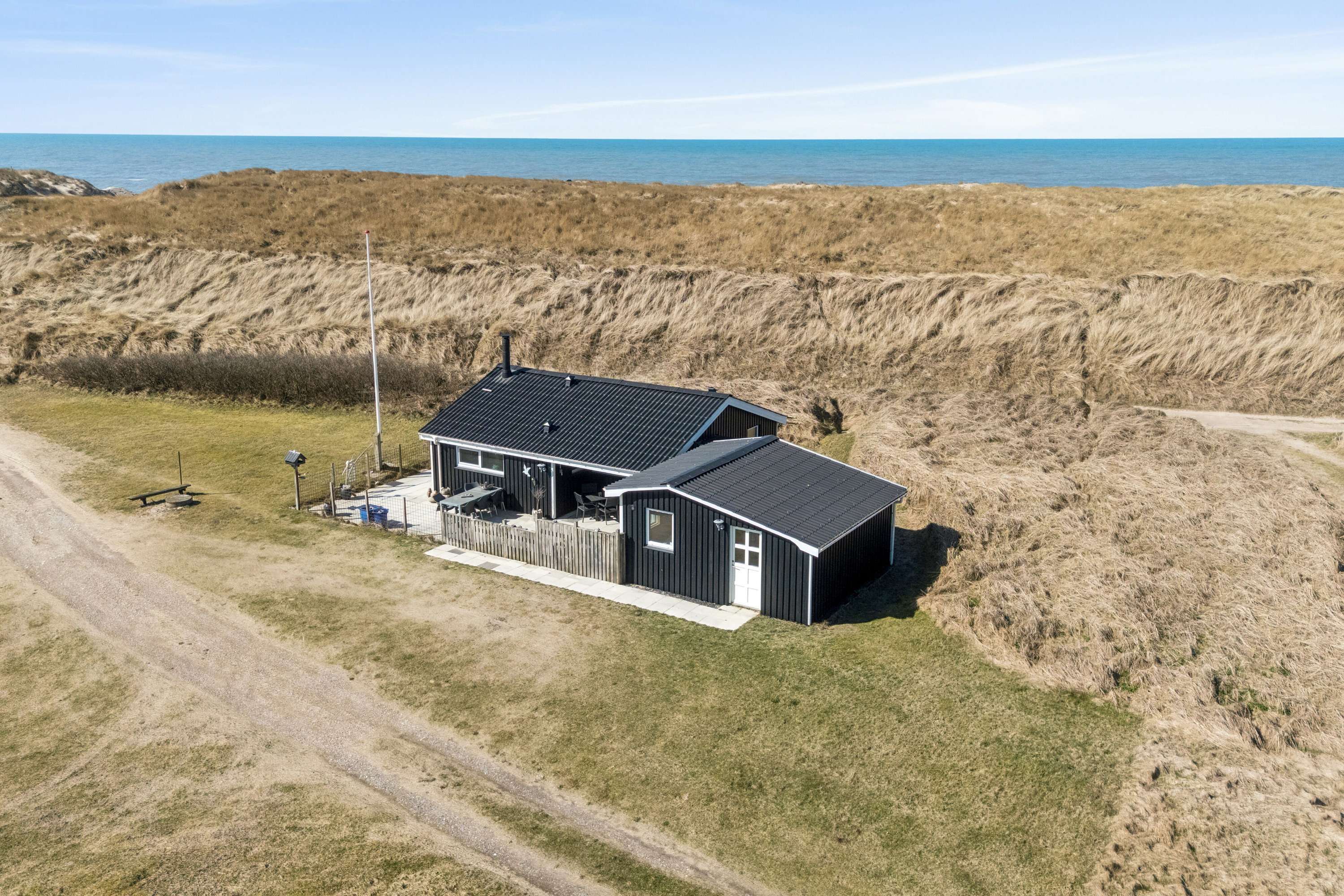 Fremhævet luftfoto billede i fuldskærmstilstand. Billede af Klitvej 6, Agger, 7770 Vestervig