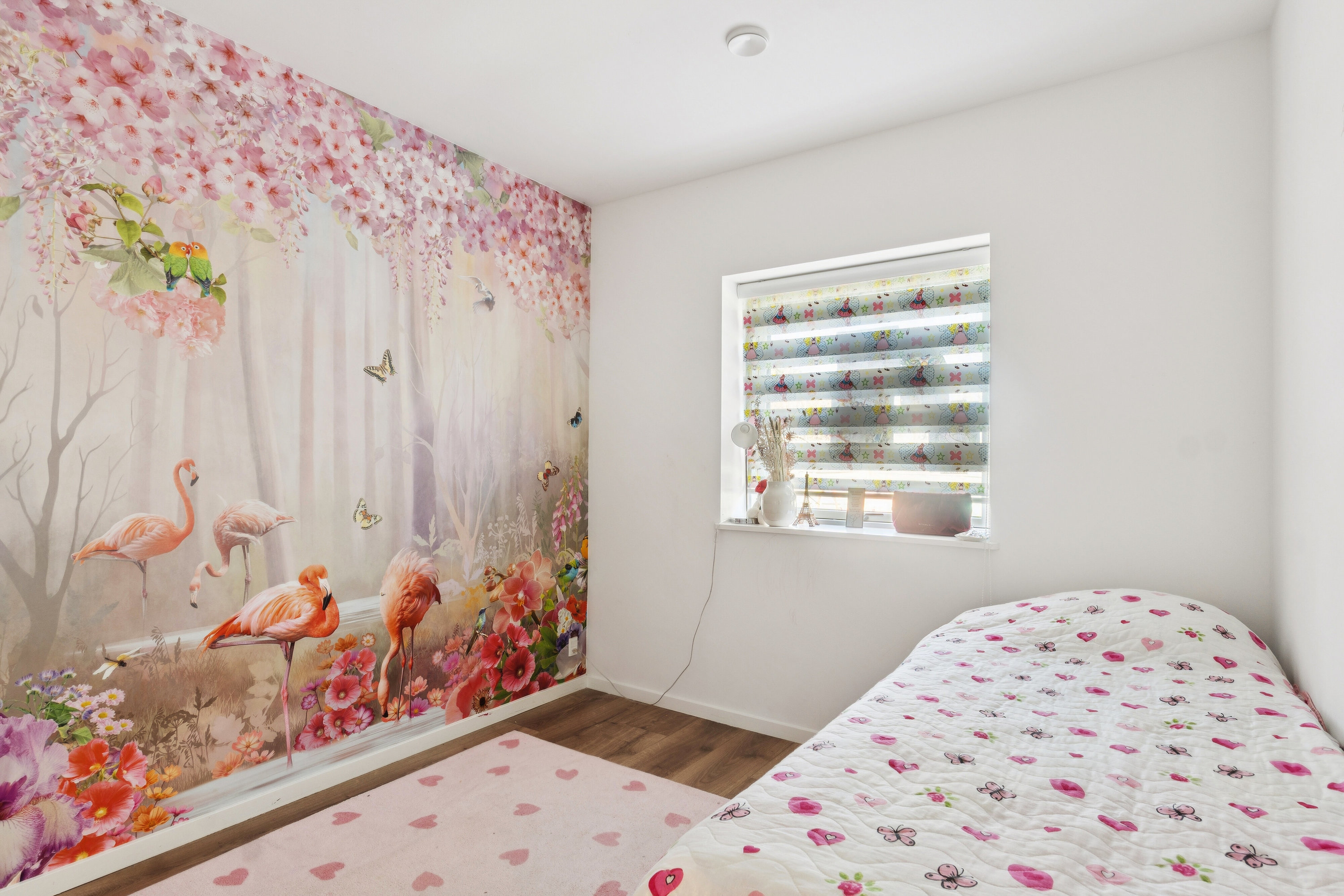 Fremhævet soveværelse billede i fuldskærmstilstand. Billede af Humlemarksvej 12, 2605 Brøndby