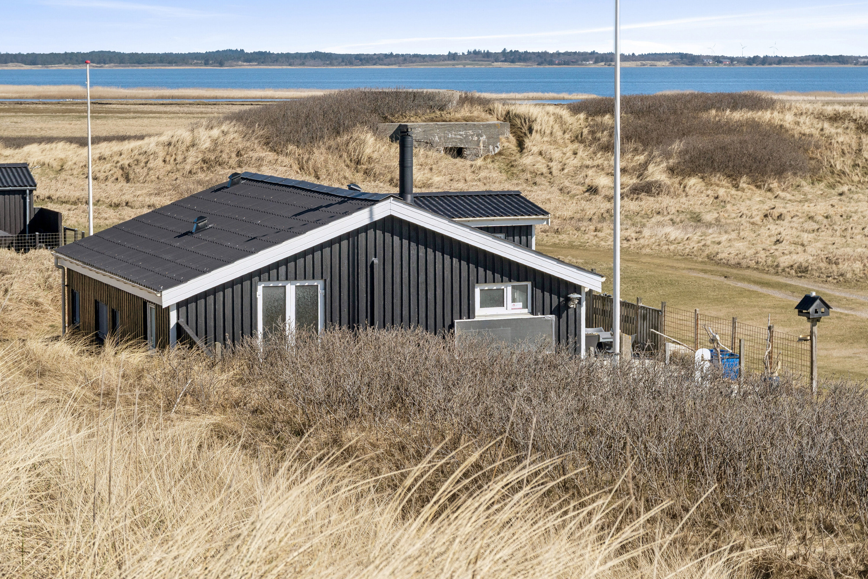 Fremhævet udendørs billede i fuldskærmstilstand. Billede af Klitvej 6, Agger, 7770 Vestervig