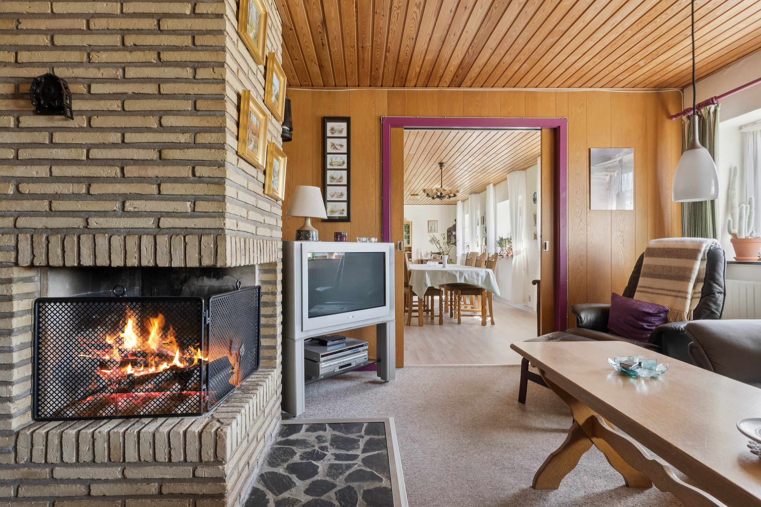 Fremhævet stue billede i fuldskærmstilstand. Billede af Gaden 60A, 9870 Sindal