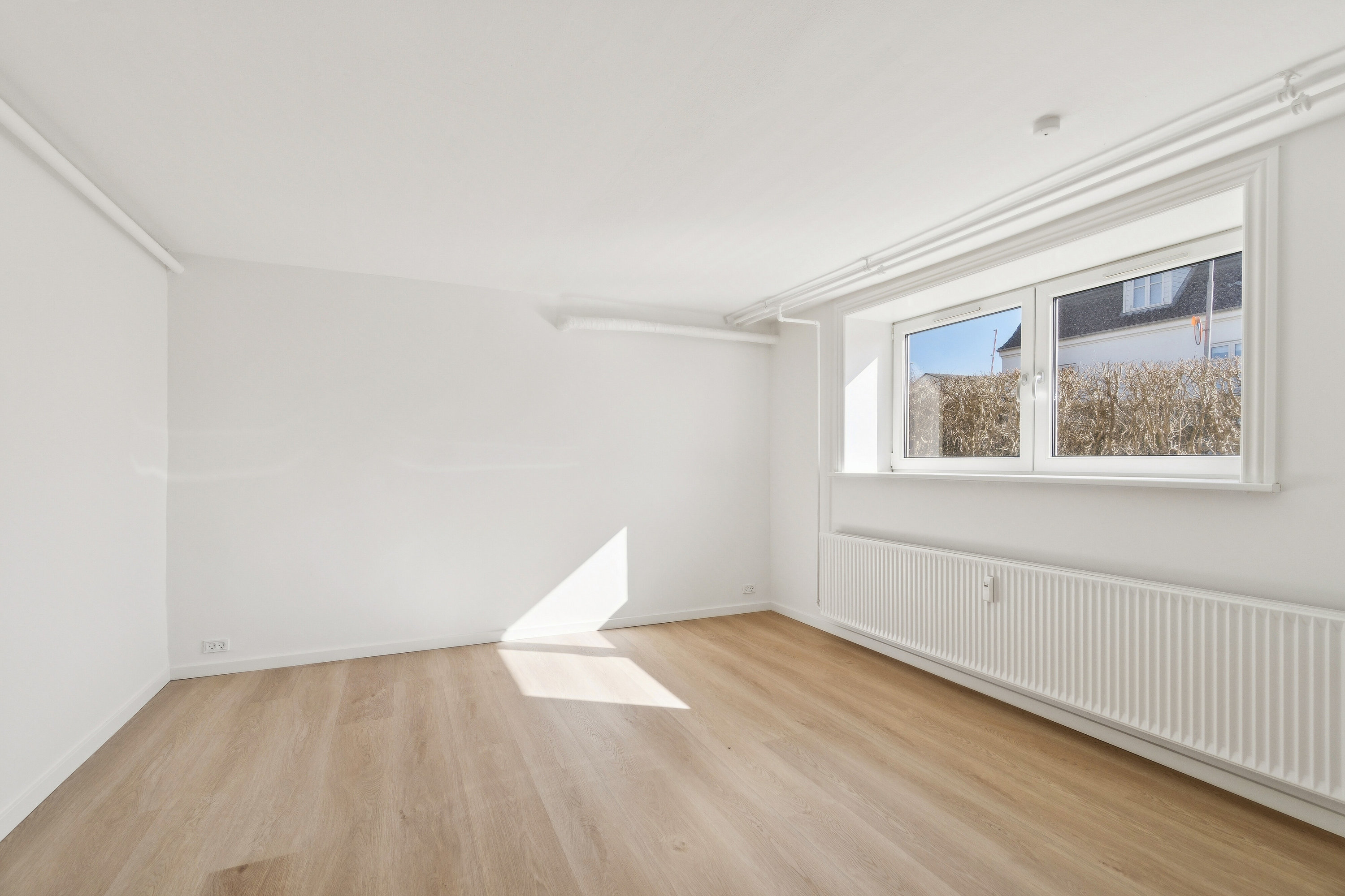 Fremhævet stue billede i fuldskærmstilstand. Billede af Labyrinten 1, kld.., Tingstrup, 7700 Thisted