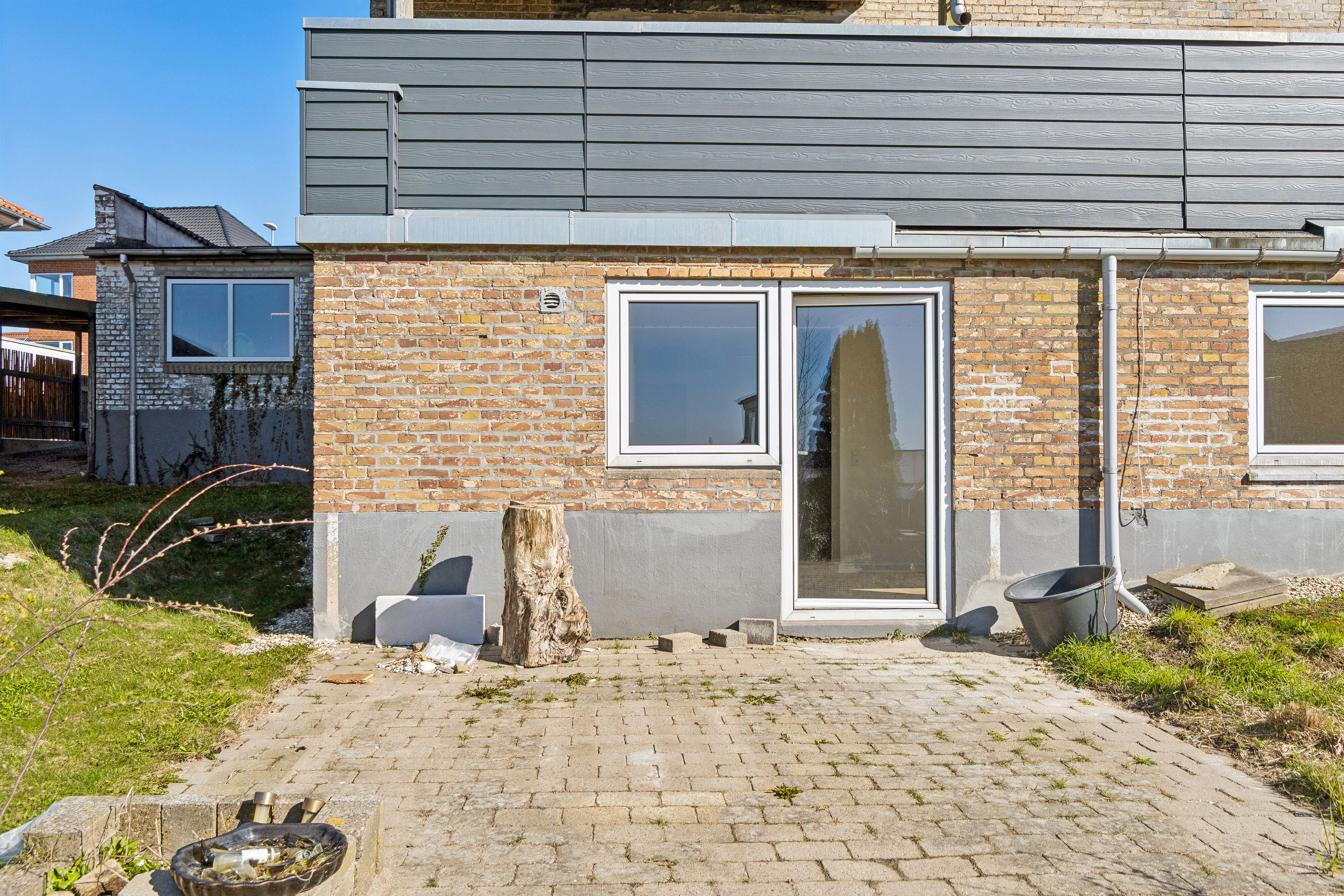 Fremhævet set fra vejen billede i fuldskærmstilstand. Billede af Labyrinten 1, kld.., Tingstrup, 7700 Thisted