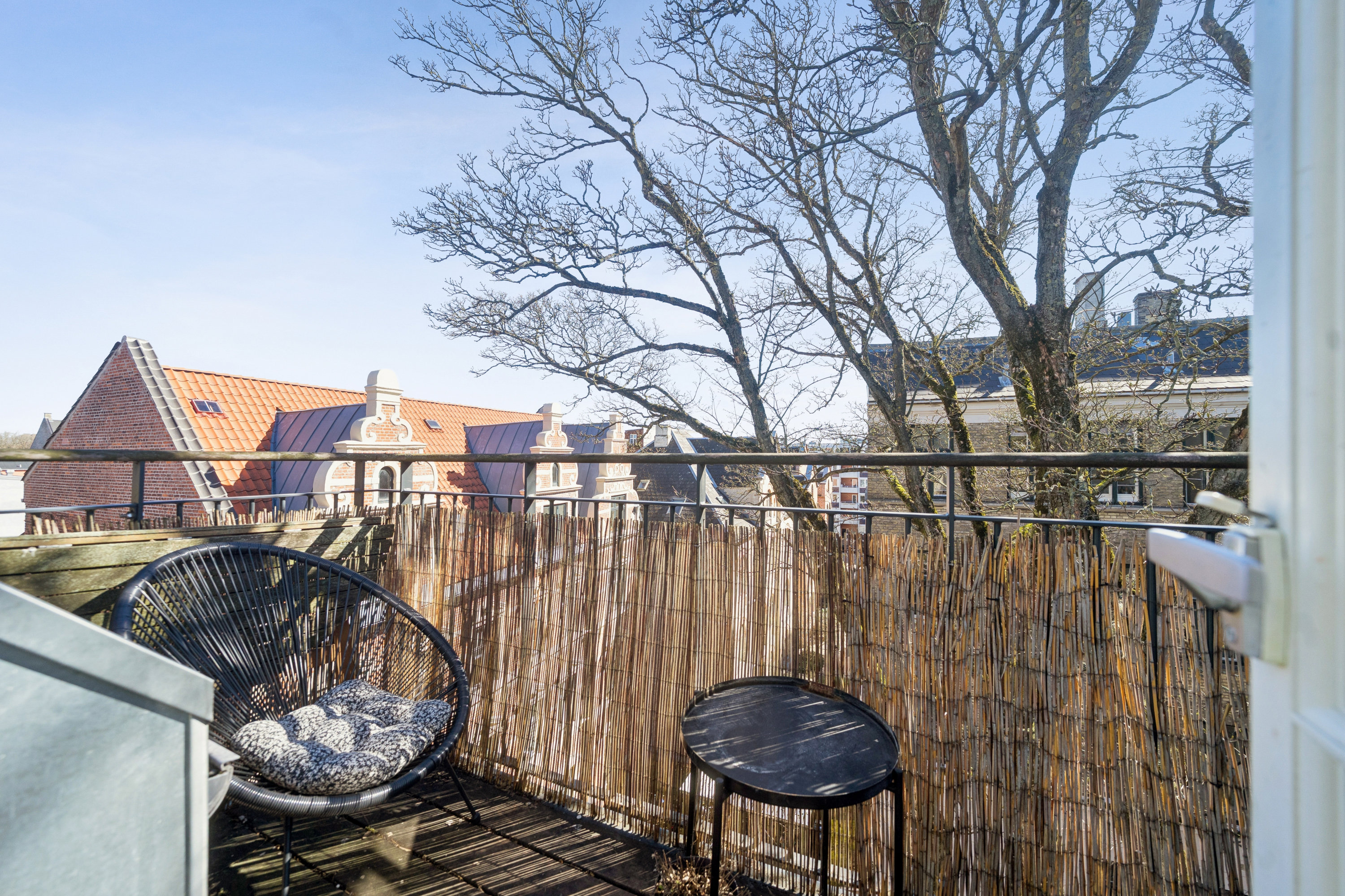 Fremhævet have billede i fuldskærmstilstand. Billede af Gammel Kongevej 142, 4. tv., 1850 Frederiksberg C