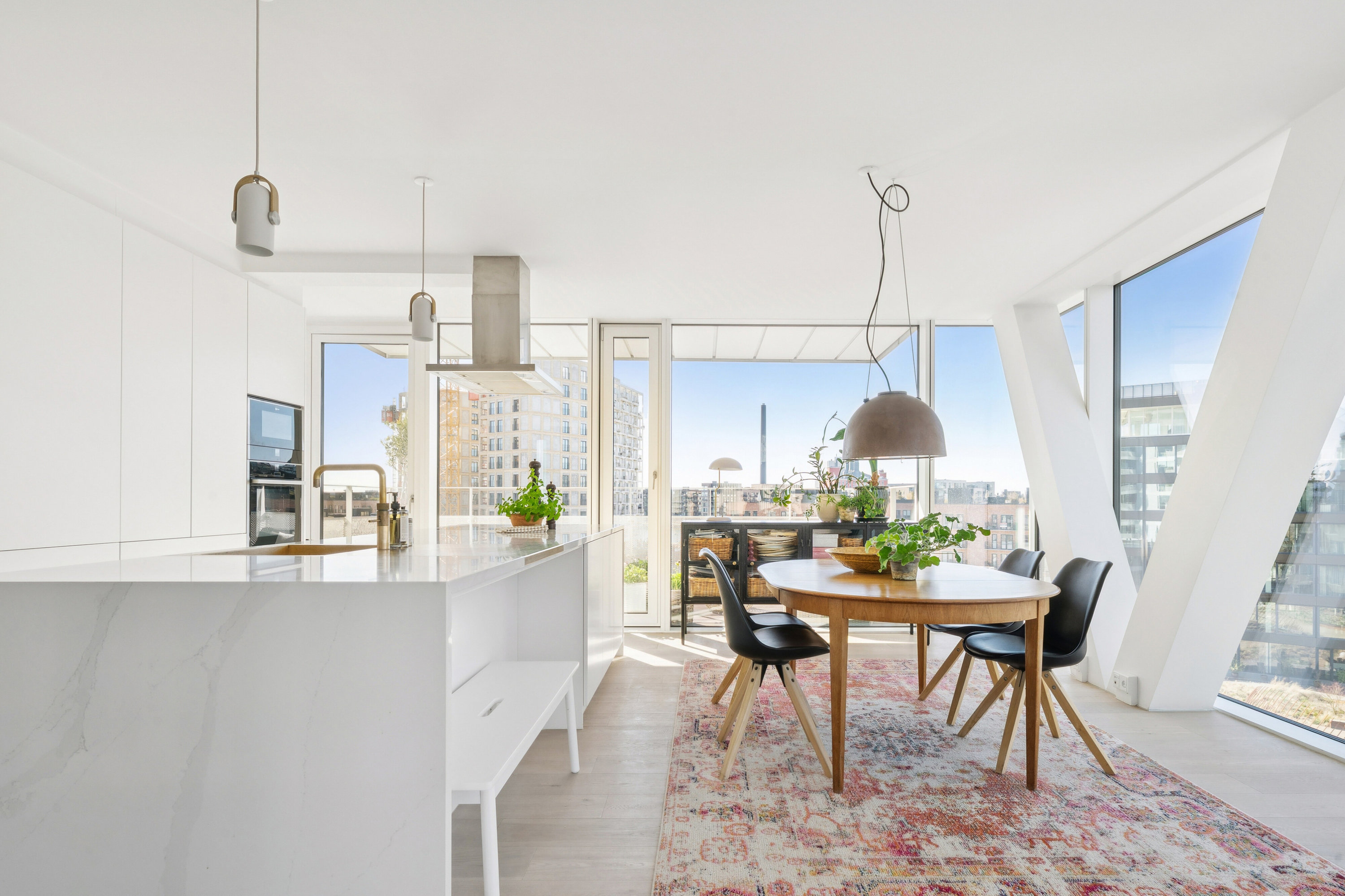 Fremhævet spisestue billede i fuldskærmstilstand. Billede af Drechselsgade 12, 4. th., 2300 København S