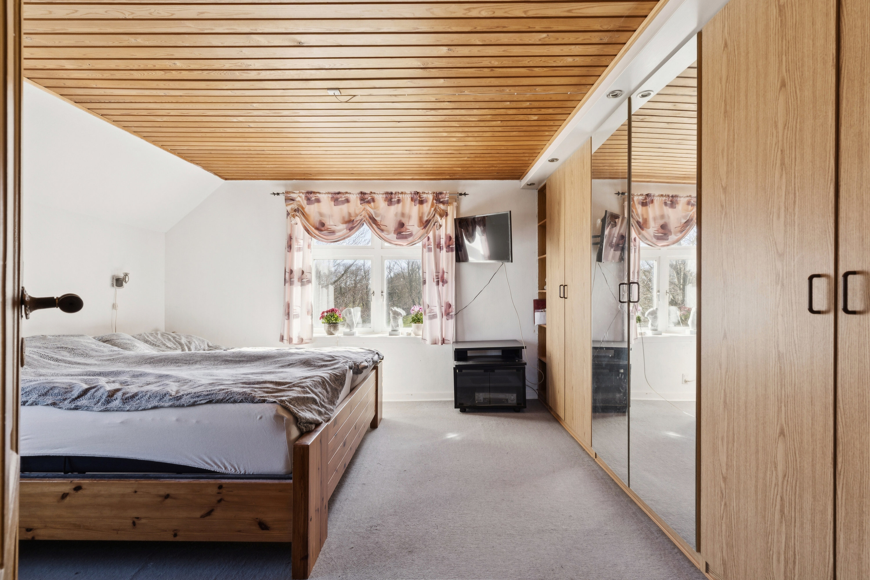 Fremhævet soveværelse billede i fuldskærmstilstand. Billede af Odensevej 65, Herrested, 5853 Ørbæk