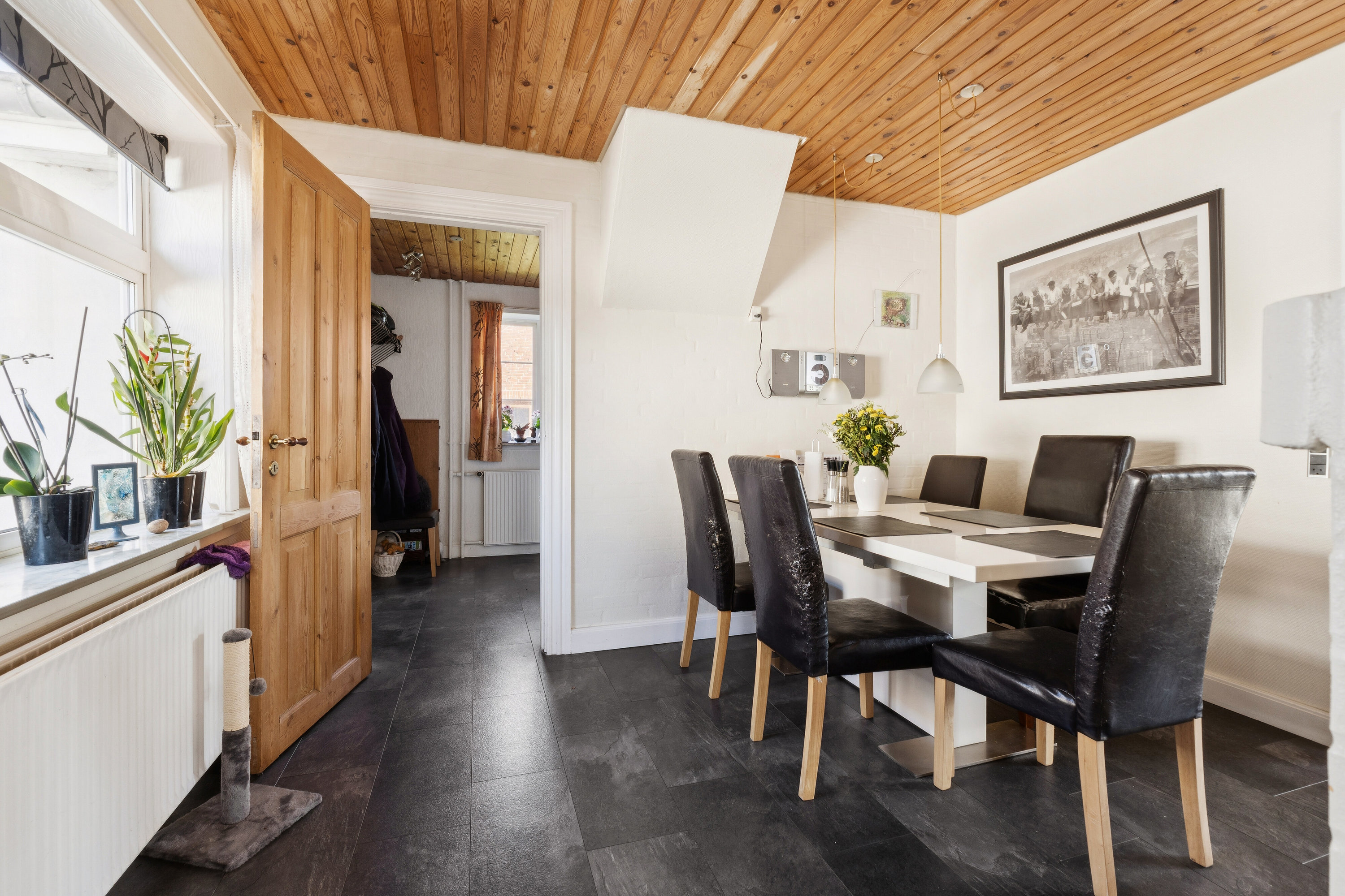 Fremhævet spisestue billede i fuldskærmstilstand. Billede af Odensevej 65, Herrested, 5853 Ørbæk